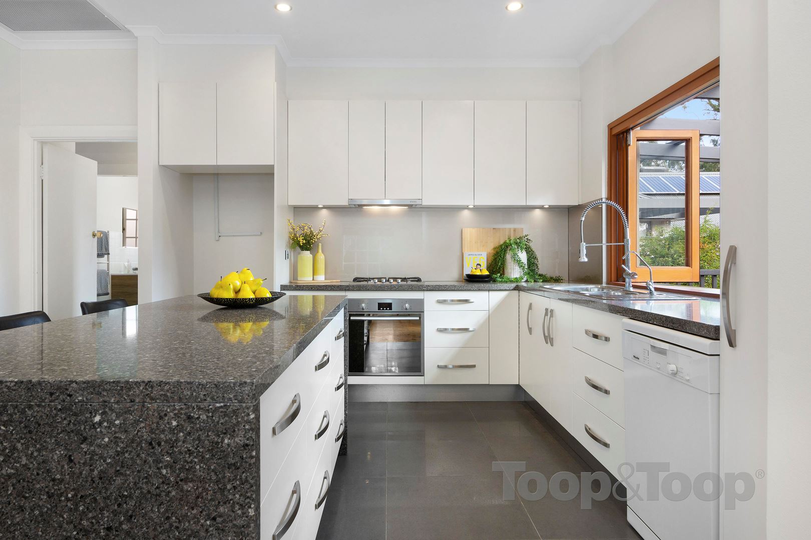 1 Myrtlebank Terrace, Stonyfell SA 5066, Stonyfell - Thumbnail 4