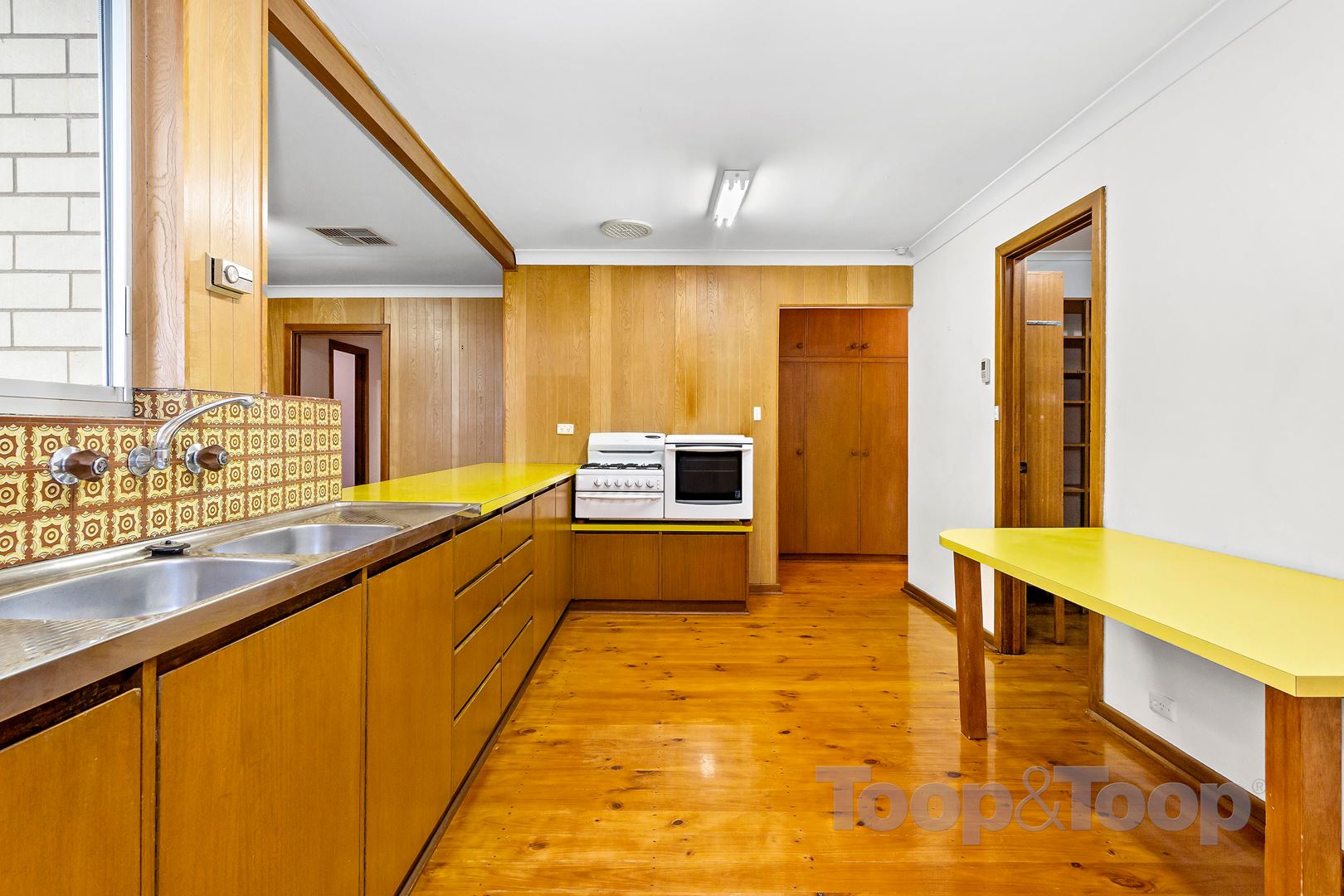 44 Suffolk Road, Hawthorndene SA 5051, Hawthorndene - Thumbnail 2