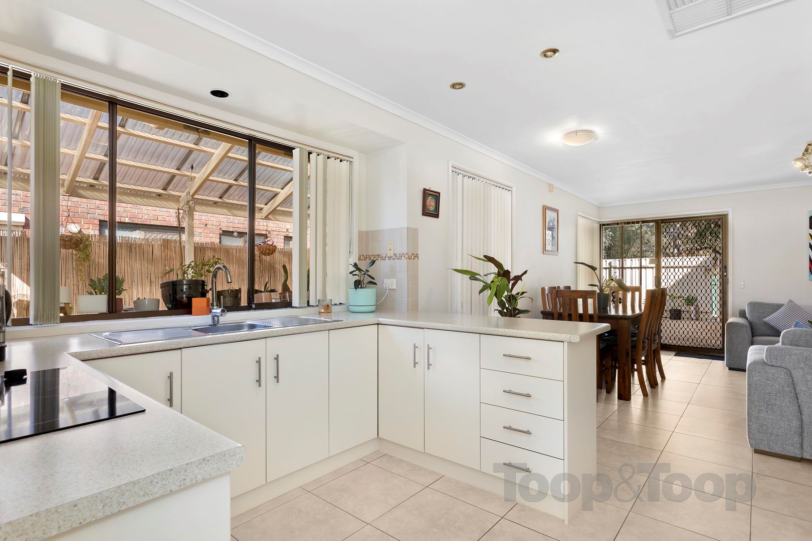 48 Amanda Drive, Surrey Downs SA 5126, Surrey Downs - Thumbnail 6