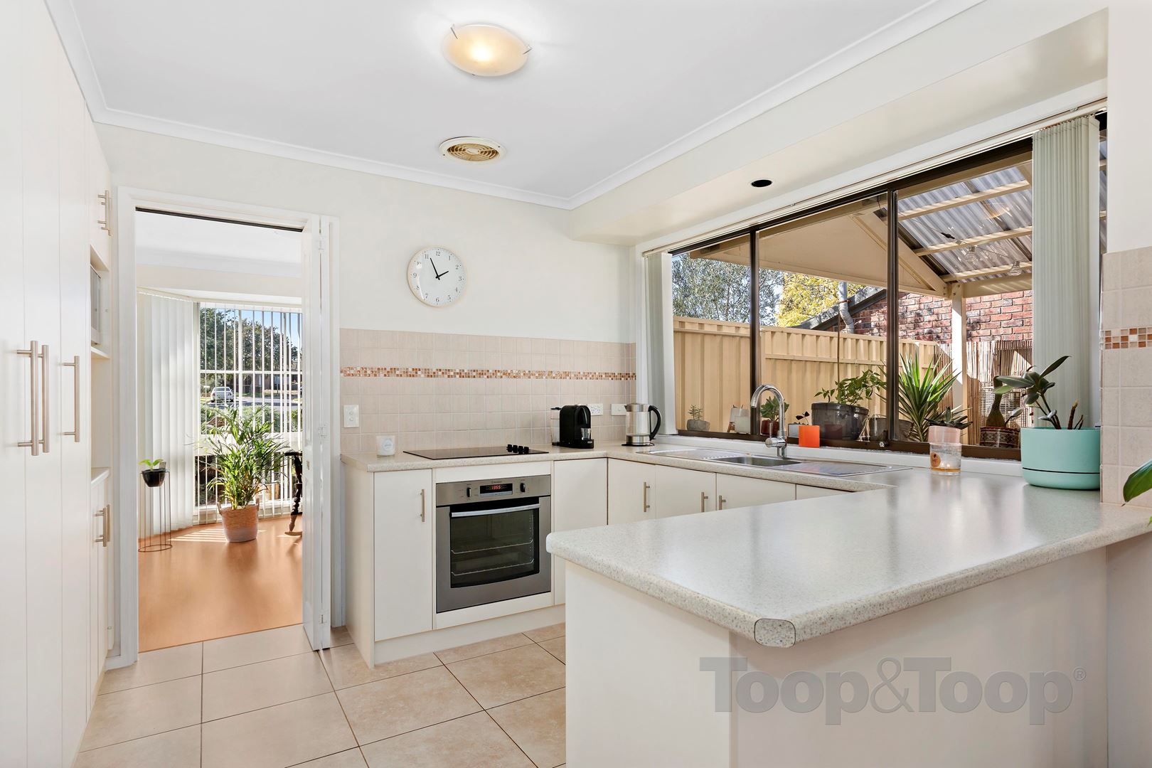 48 Amanda Drive, Surrey Downs SA 5126, Surrey Downs - Thumbnail 7