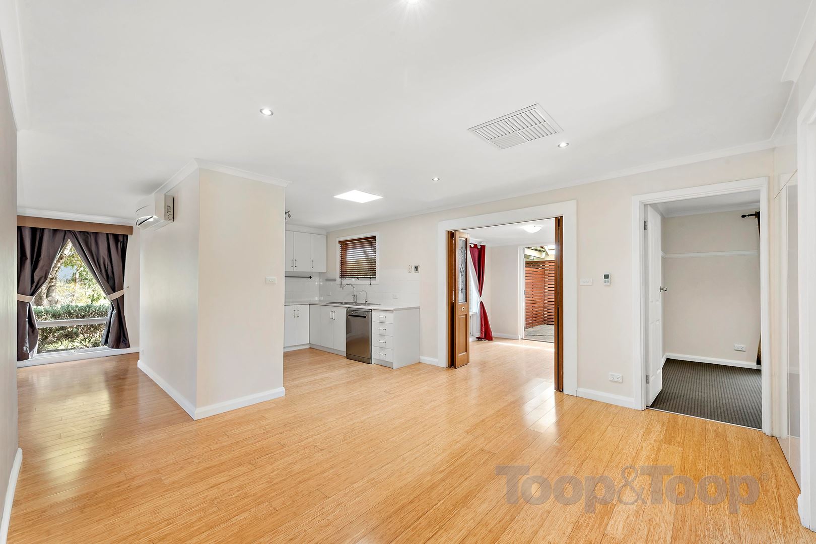 61 Byards Road, Happy Valley SA 5159, Happy Valley - Thumbnail 5