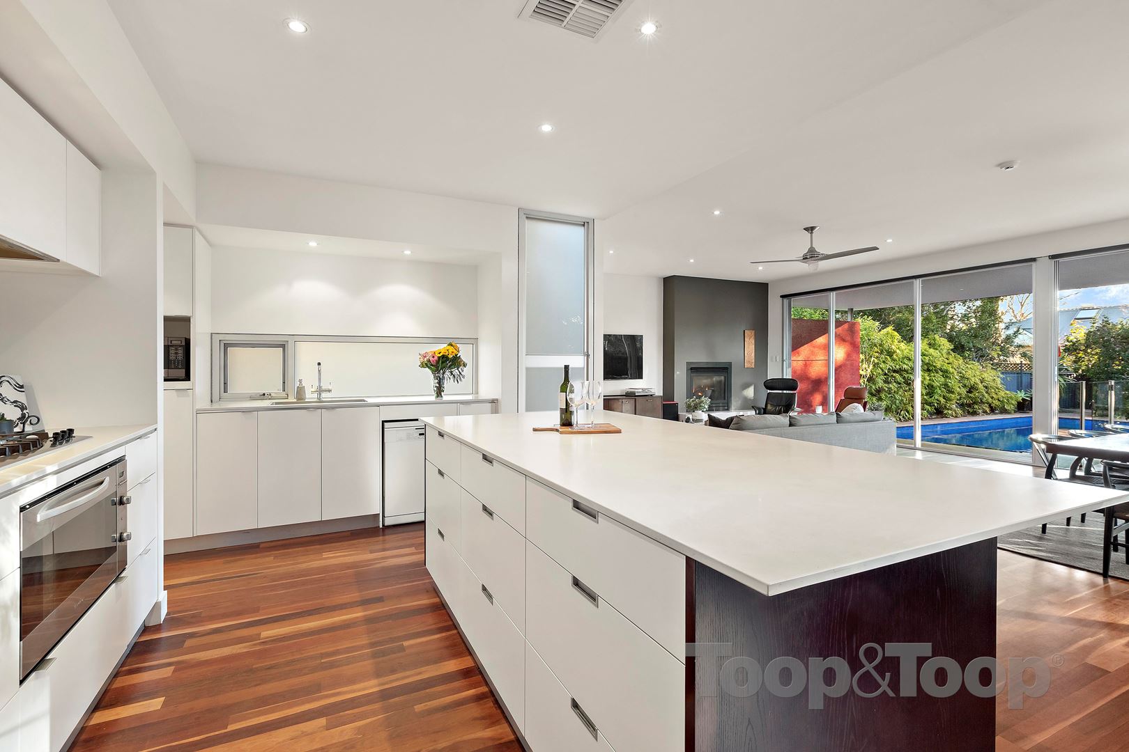 9 Ellesmere Street, Kensington Park SA 5068, Kensington Park - Thumbnail 6
