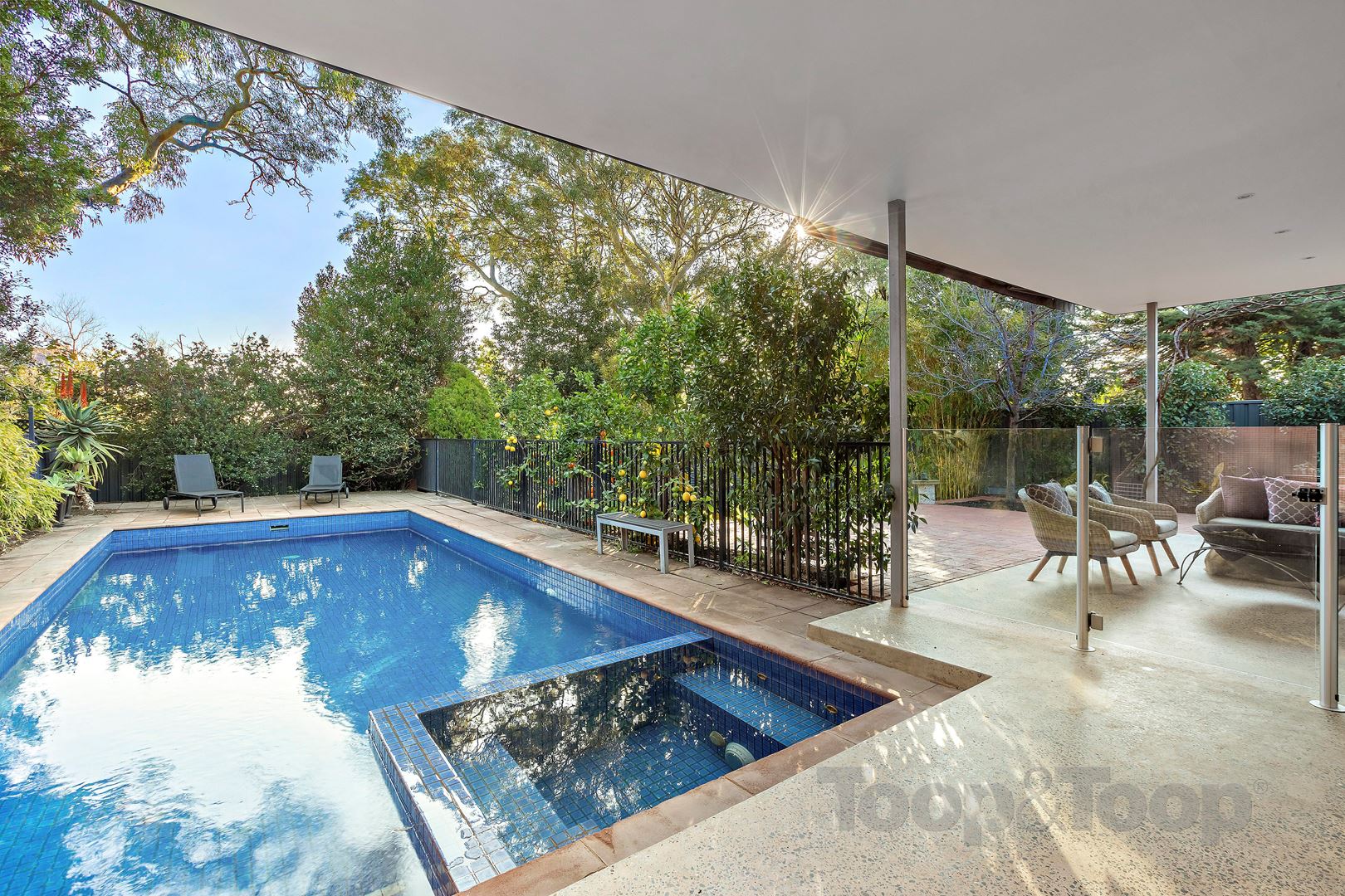 9 Ellesmere Street, Kensington Park SA 5068, Kensington Park - Thumbnail 3
