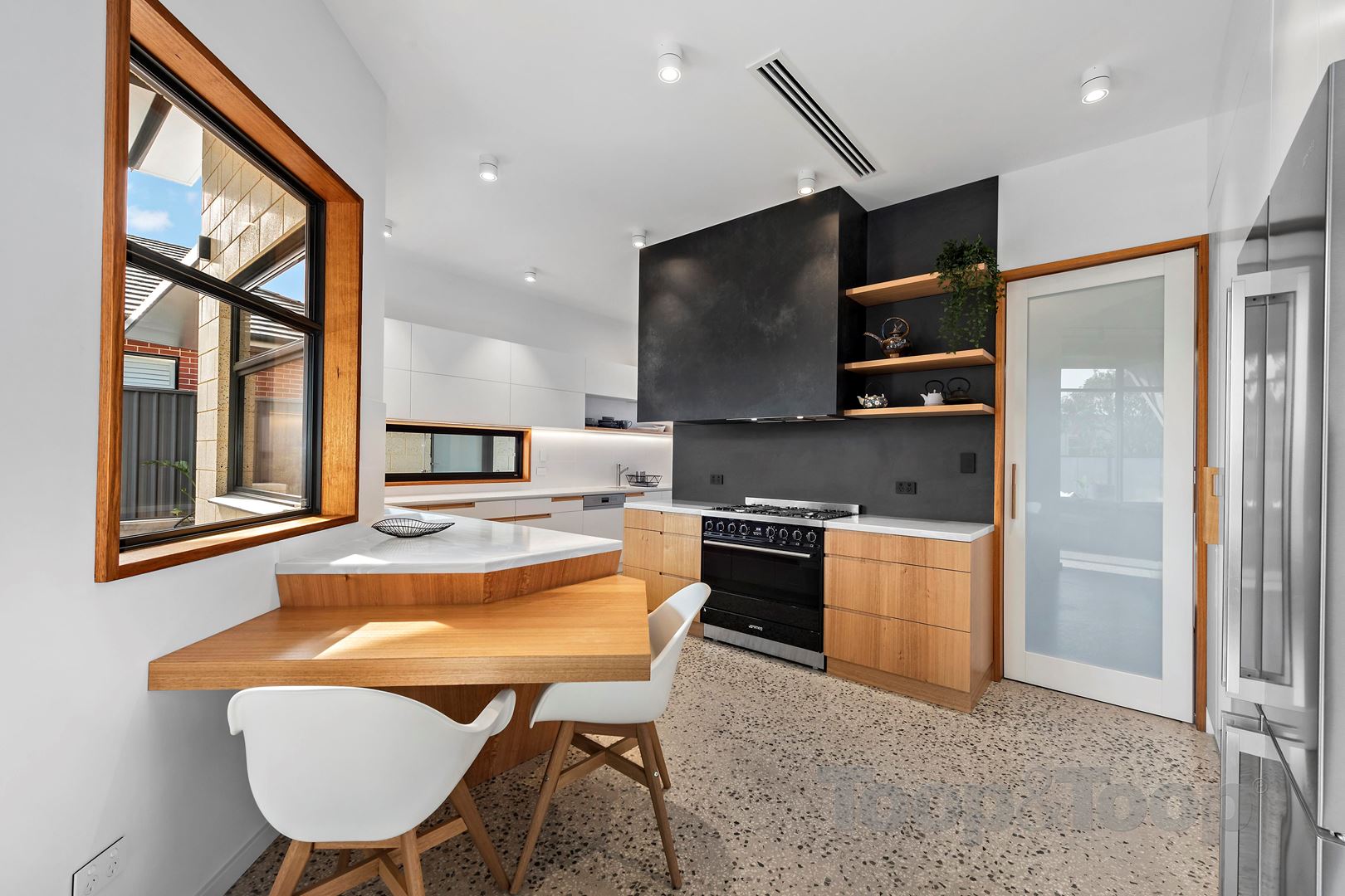 10 Carunta Street, Wattle Park SA 5066, Wattle Park - Thumbnail 6