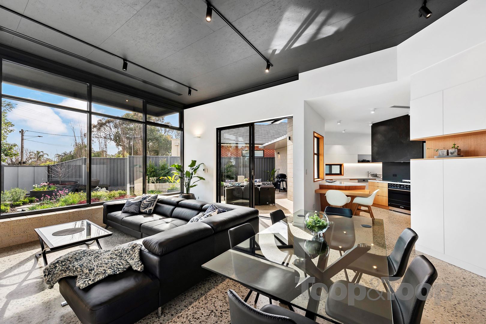 10 Carunta Street, Wattle Park SA 5066, Wattle Park - Thumbnail 7