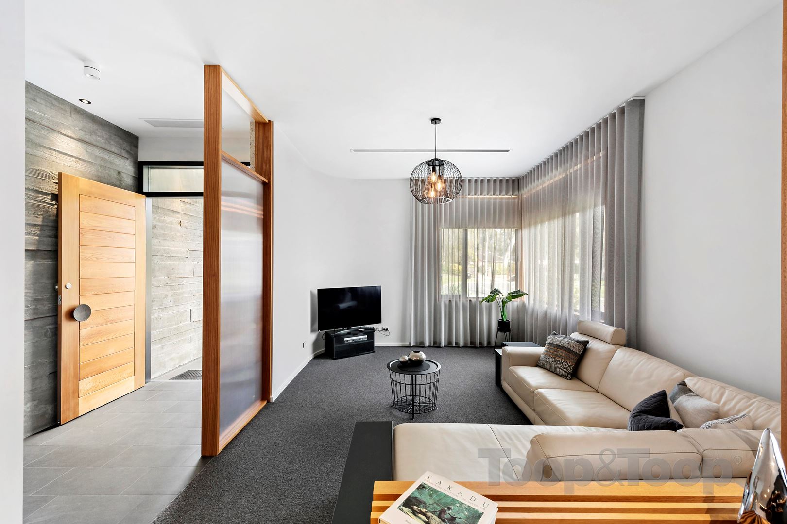 10 Carunta Street, Wattle Park SA 5066, Wattle Park - Thumbnail 3