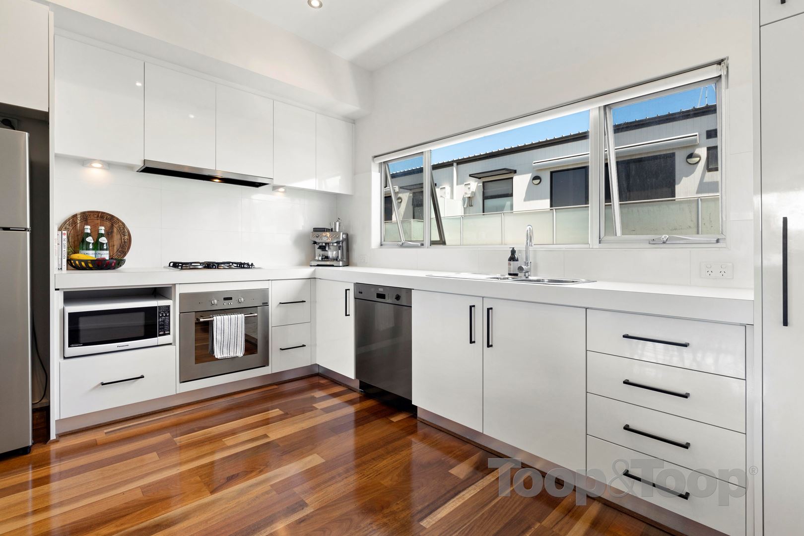 14 Godfrey Street, Port Adelaide SA 5015, Port Adelaide - Thumbnail 8