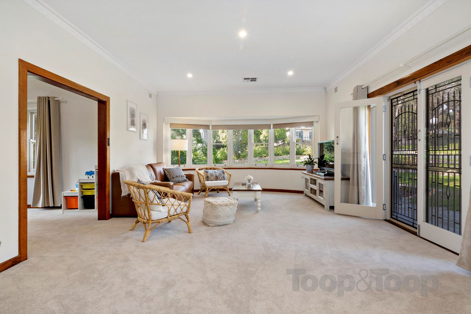 57 Lockwood Road, Burnside SA 5066, Burnside - Thumbnail 5
