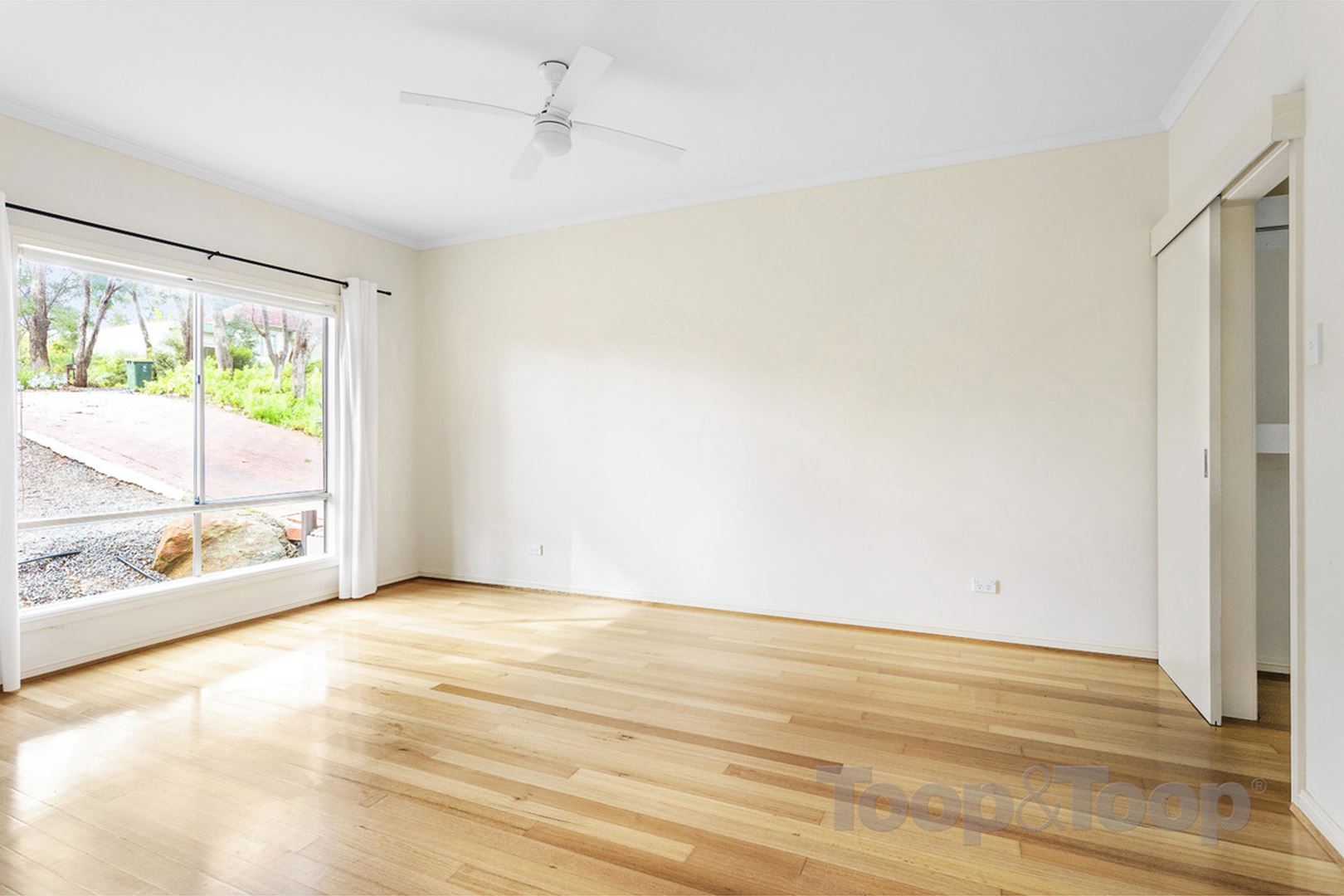 29 Willunga Street, Eden Hills SA 5050 TOOP+TOOP