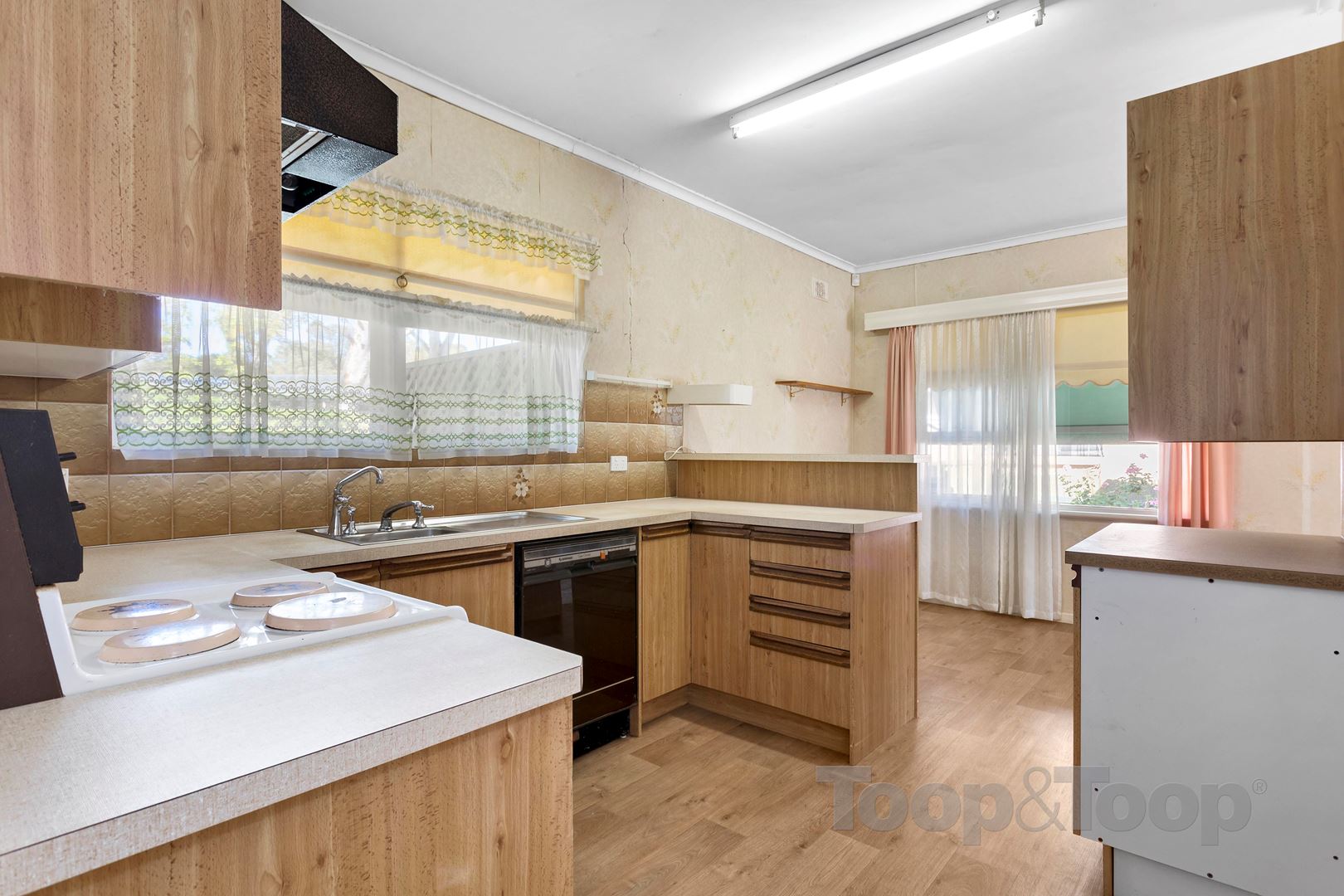 18 Marsha Drive, Banksia Park SA 5091, Banksia Park - Thumbnail 4