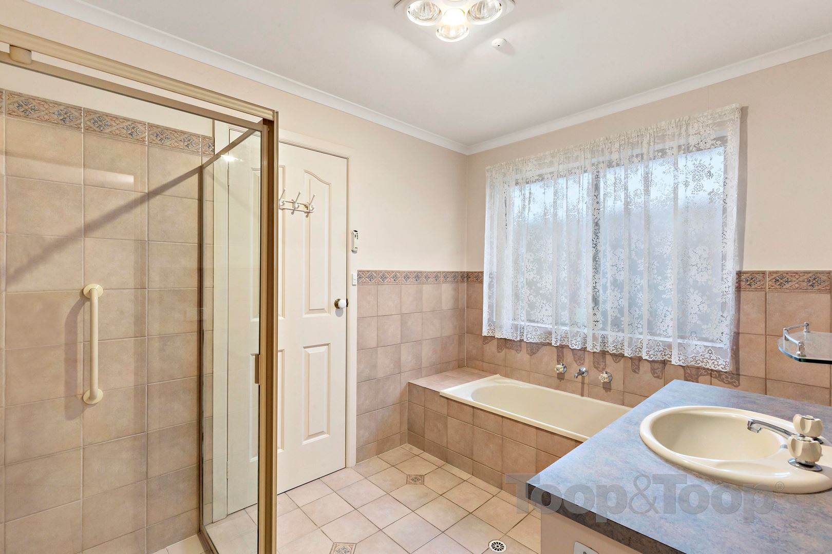 1 Abbey Road, Mitchell Park SA 5043, Mitchell Park - Thumbnail 6