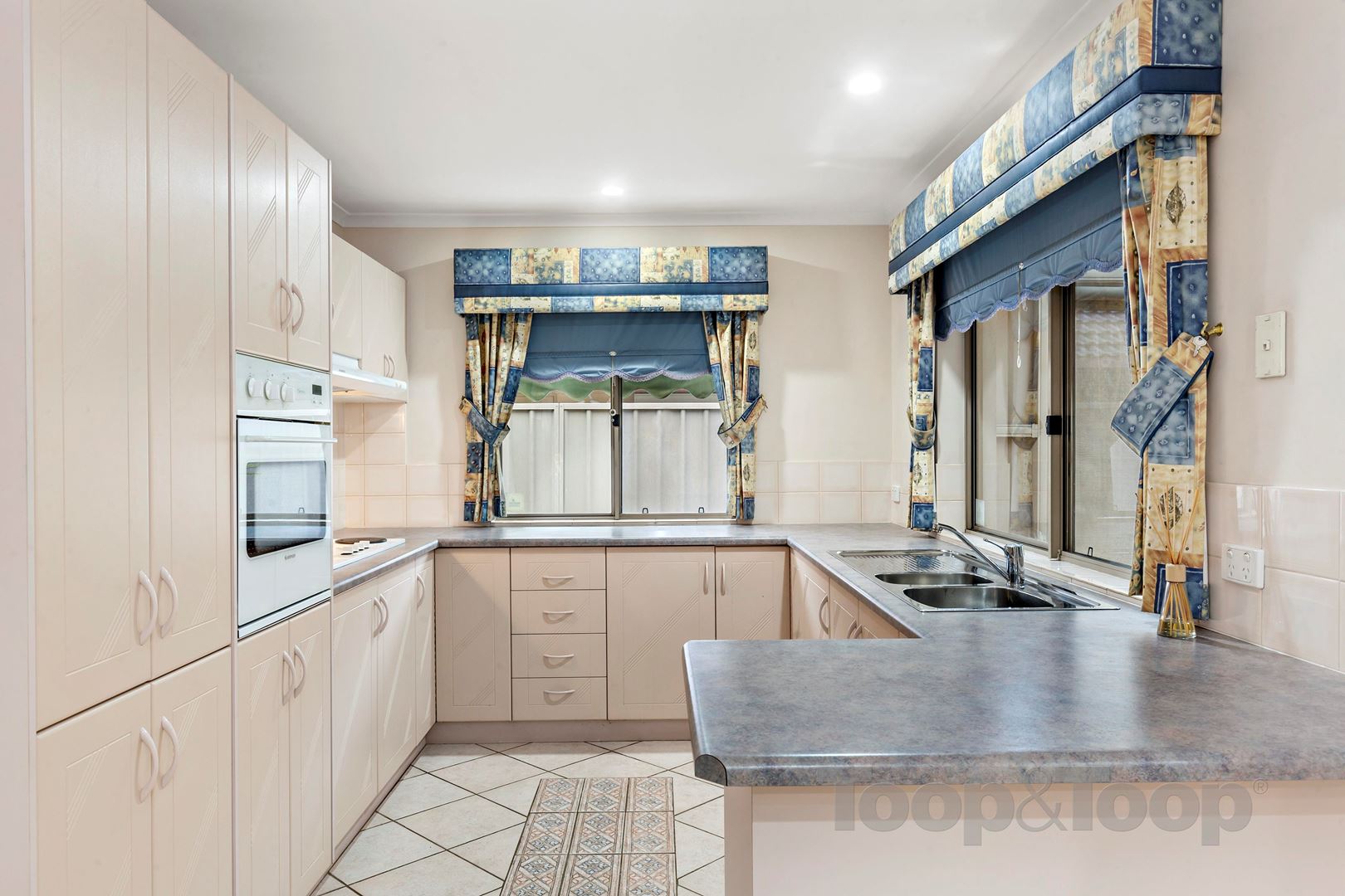 1 Abbey Road, Mitchell Park SA 5043, Mitchell Park - Thumbnail 3