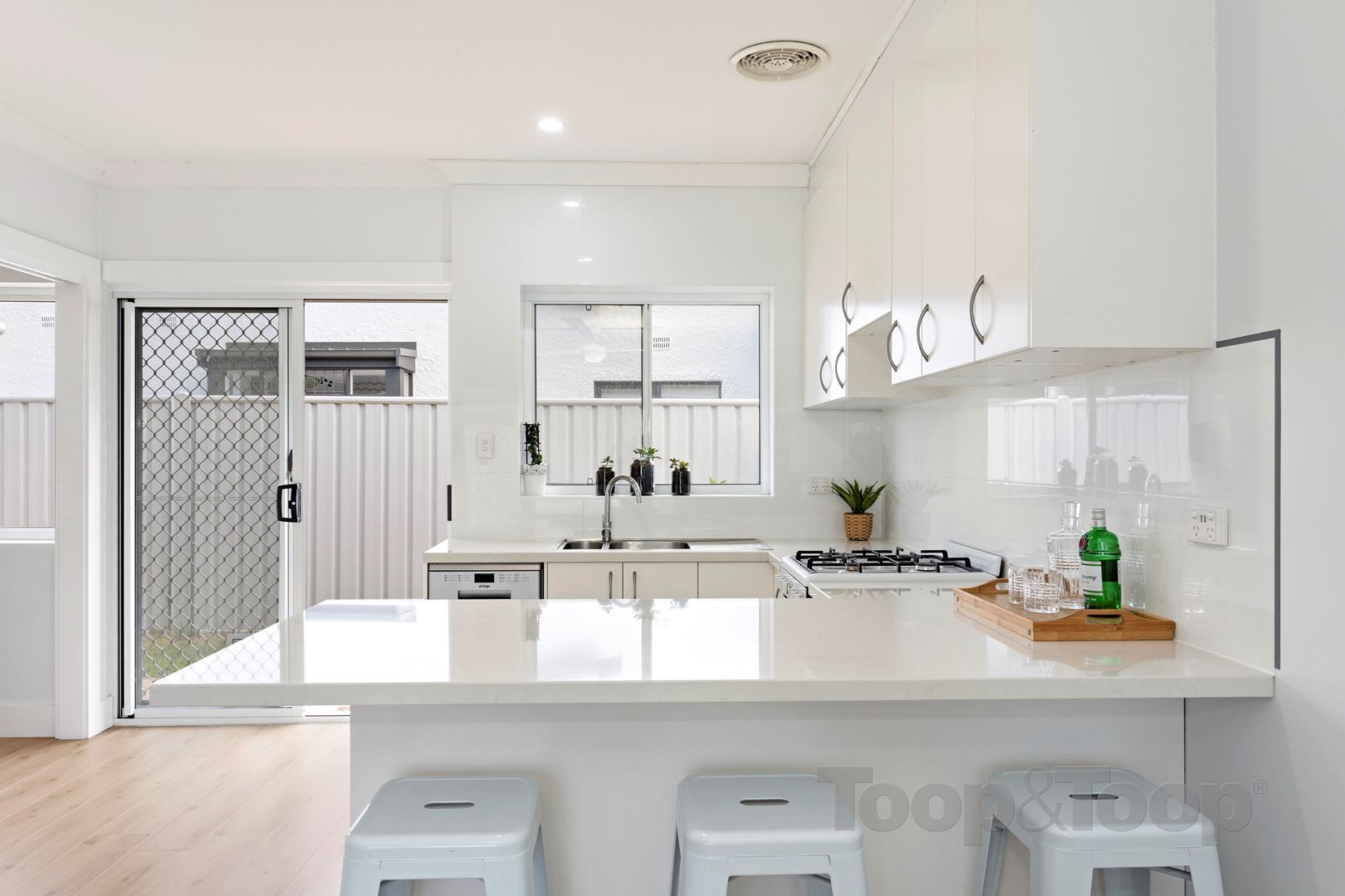 2 / 34 Charles Sturt Avenue, Grange SA 5022, Grange - Thumbnail 4