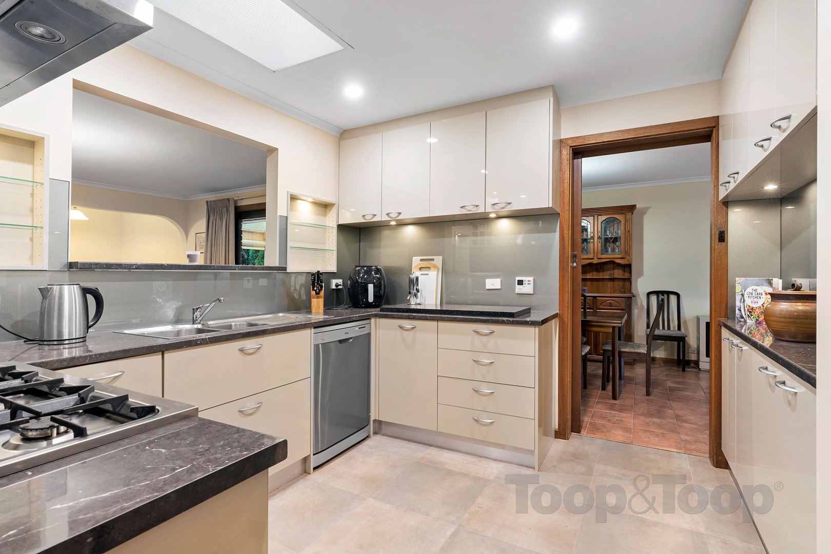 8 Whitlam Street, St Agnes SA 5097, St Agnes - Thumbnail 7