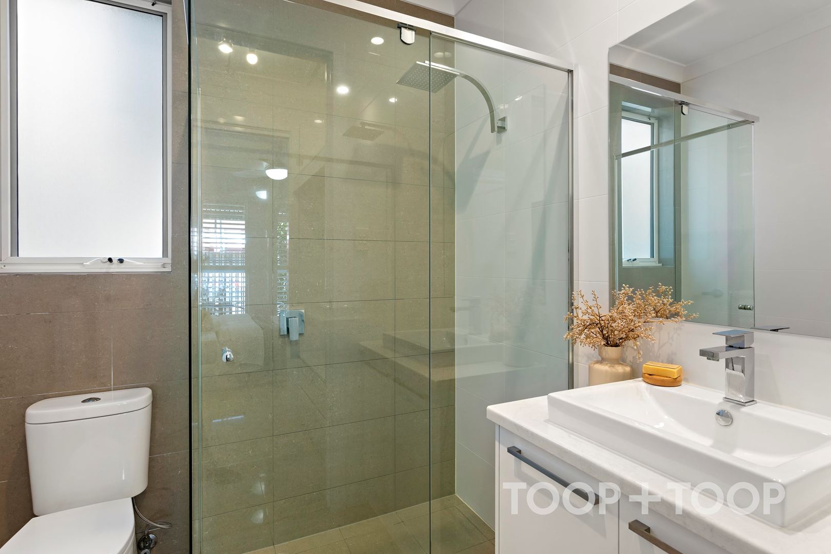 88 Coglin Street, Brompton SA 5007, Brompton - Thumbnail 4