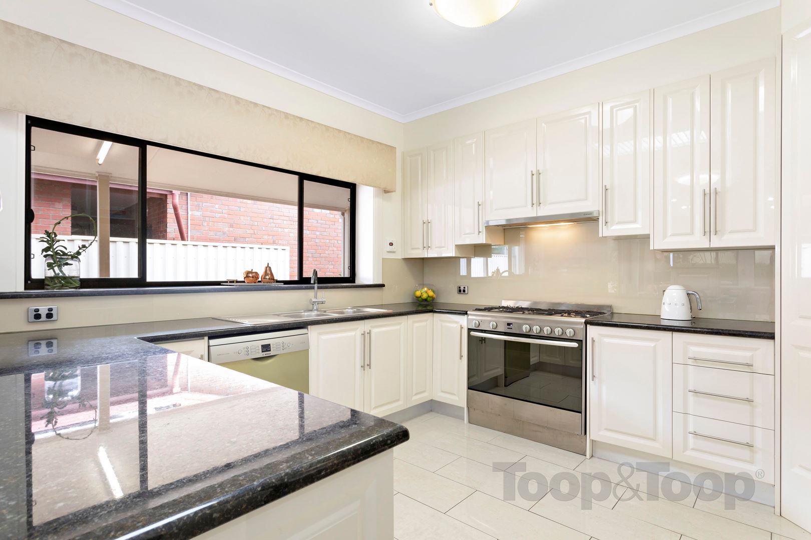 5 Wistaria Grove, Athelstone SA 5076, Athelstone - Thumbnail 5