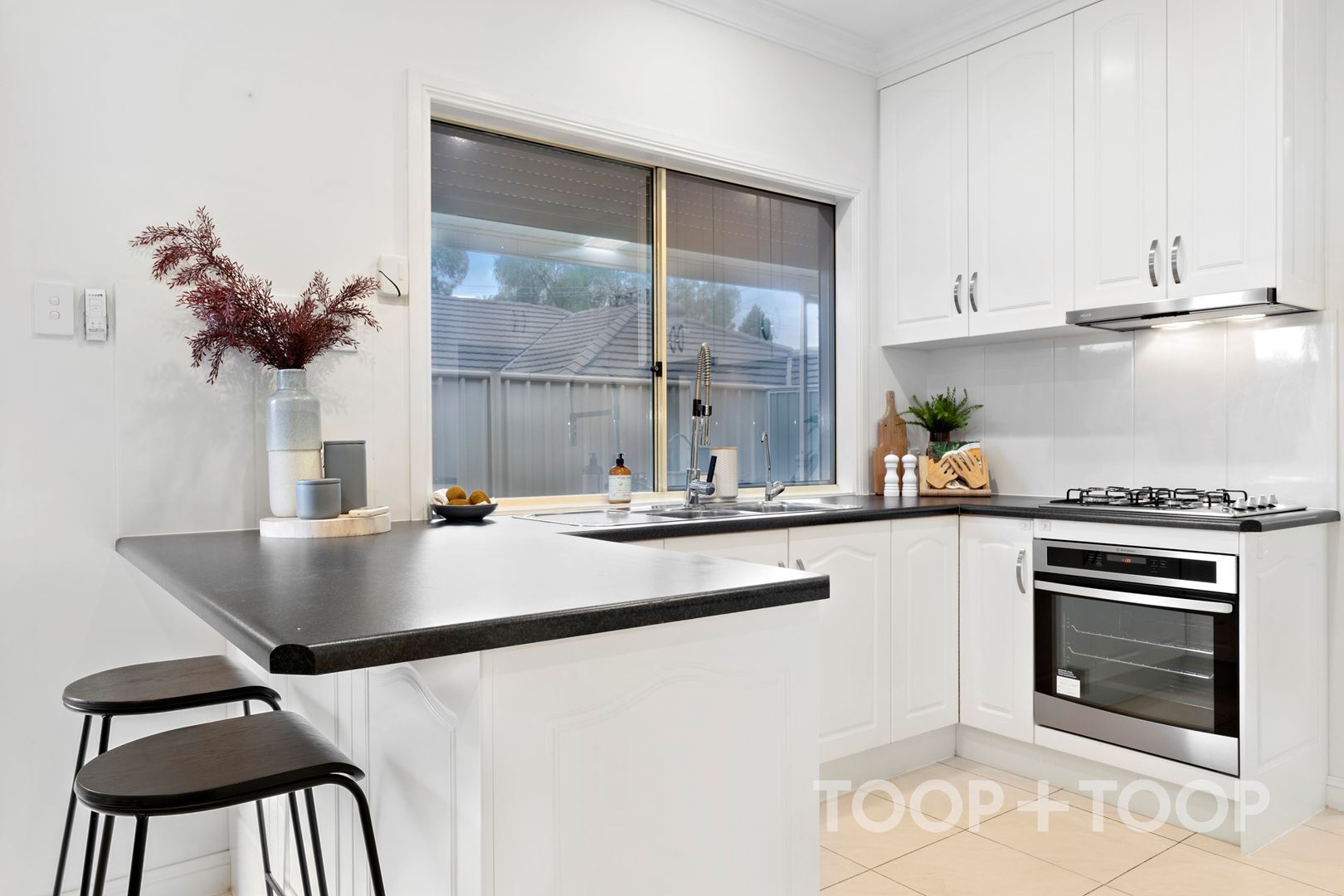 10C Hudson Avenue, Rostrevor SA 5073, Rostrevor - Thumbnail 4