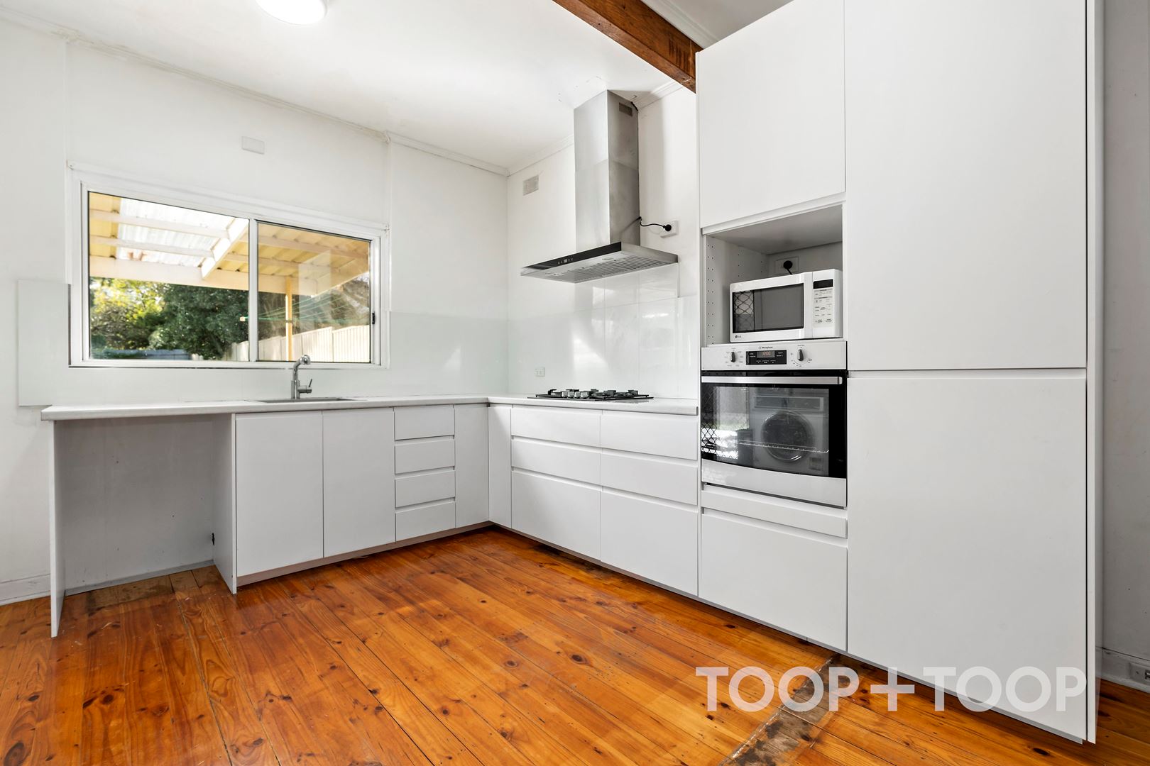 17 Selbourne Avenue, Rostrevor SA 5073, Rostrevor - Thumbnail 4