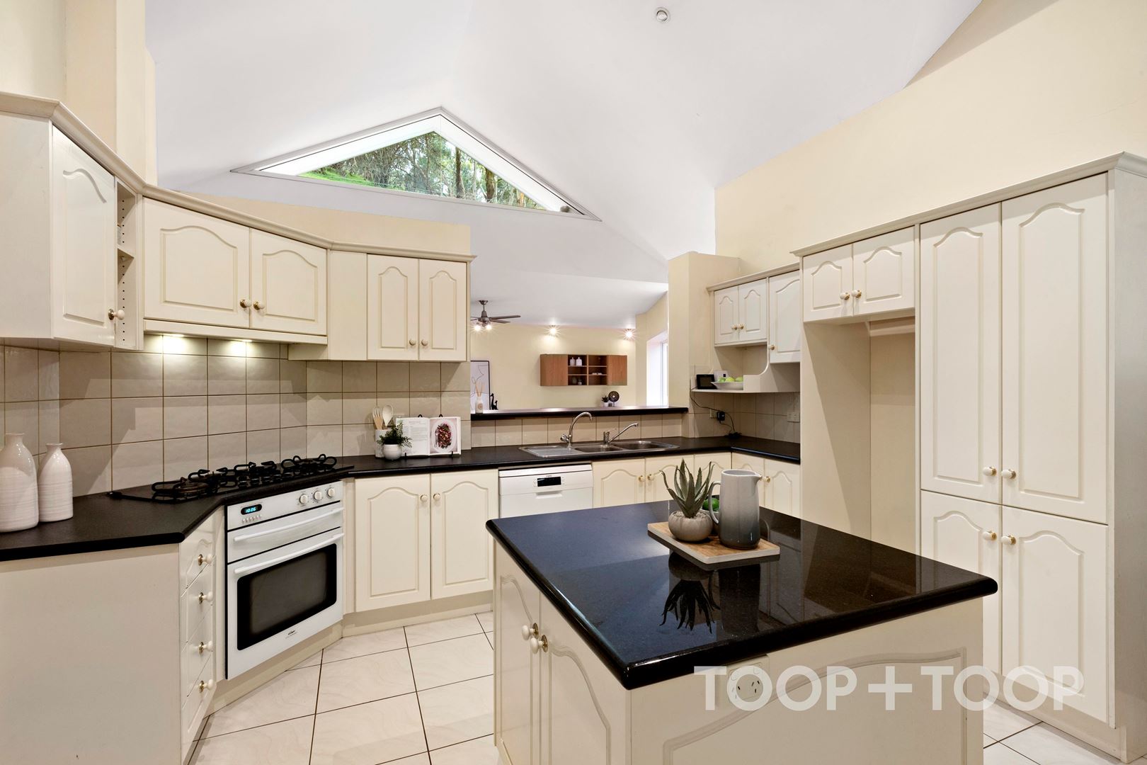 1375 North East Road, Tea Tree Gully SA 5091, Tea Tree Gully - Thumbnail 6
