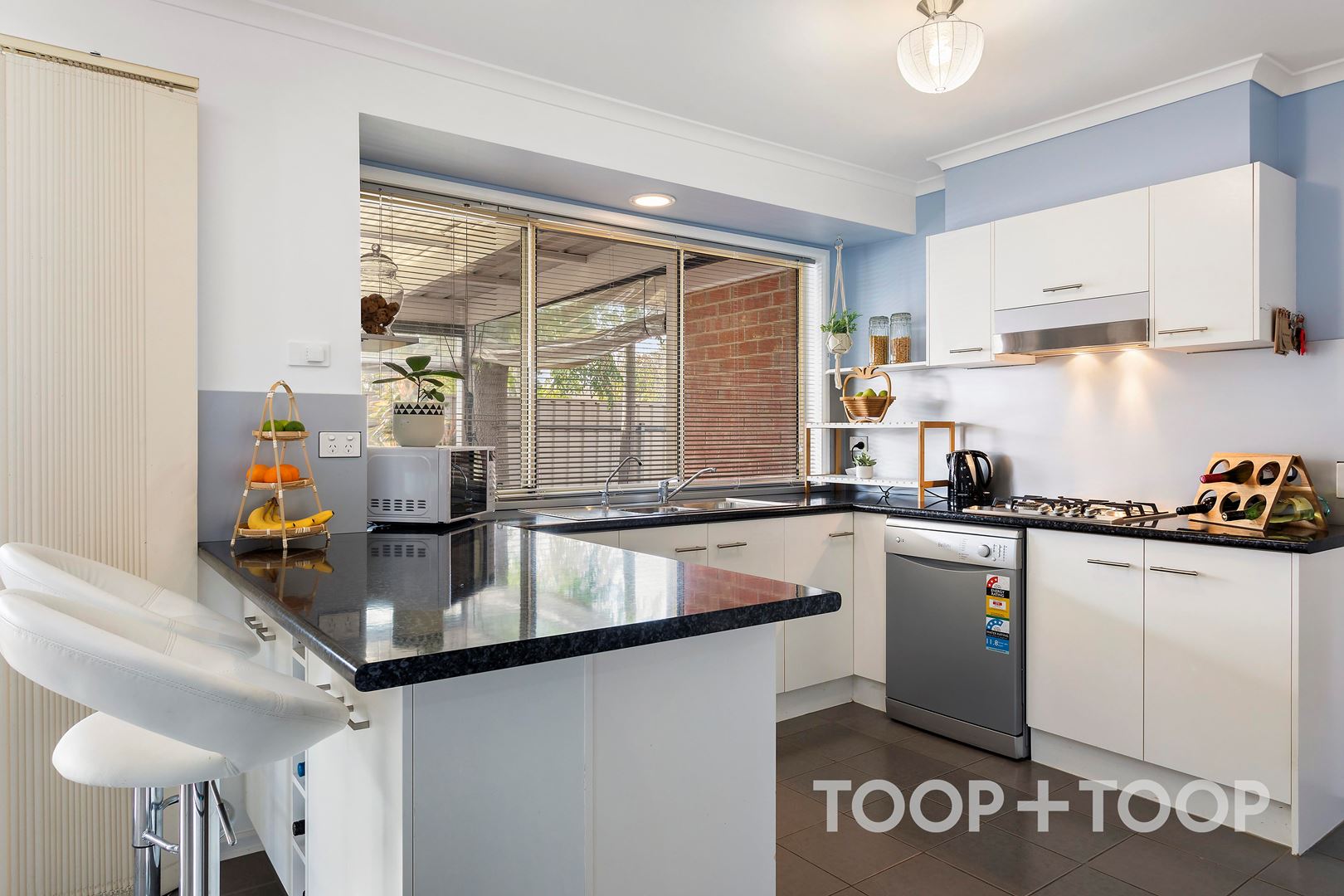 12 Whitestone Crescent, Seaford Rise SA 5169, Seaford Rise - Thumbnail 4
