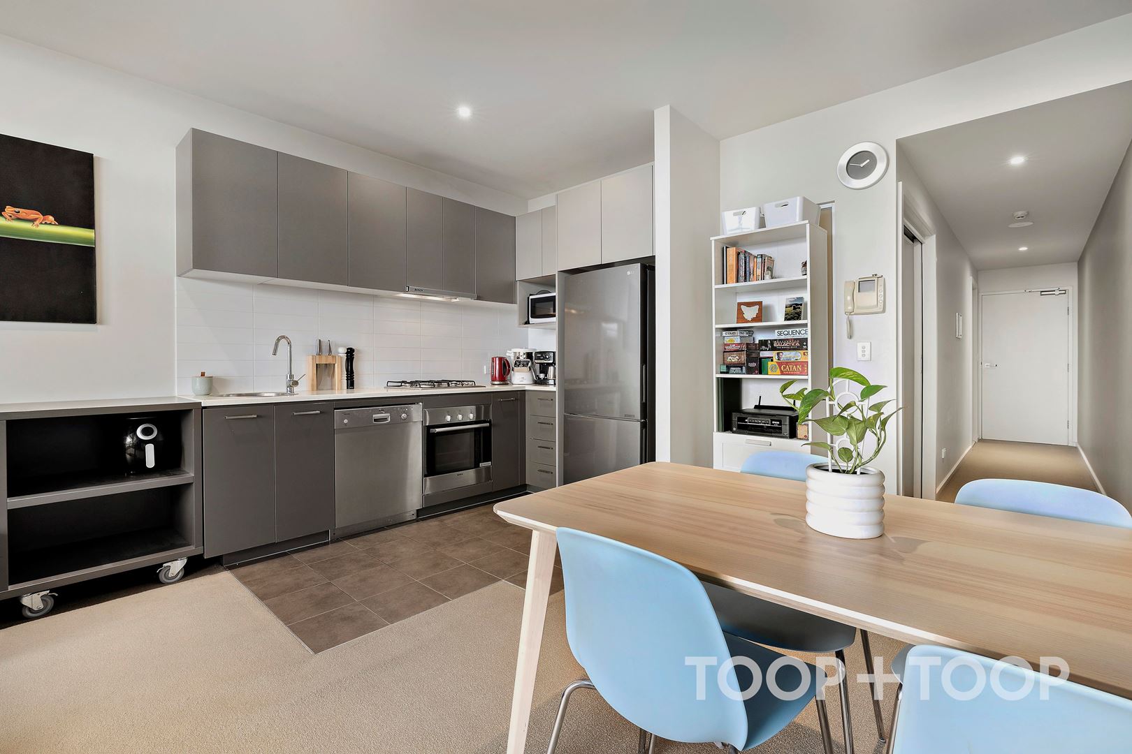 302 / 16-18 Wirra Drive, New Port SA 5015, New Port - Thumbnail 2