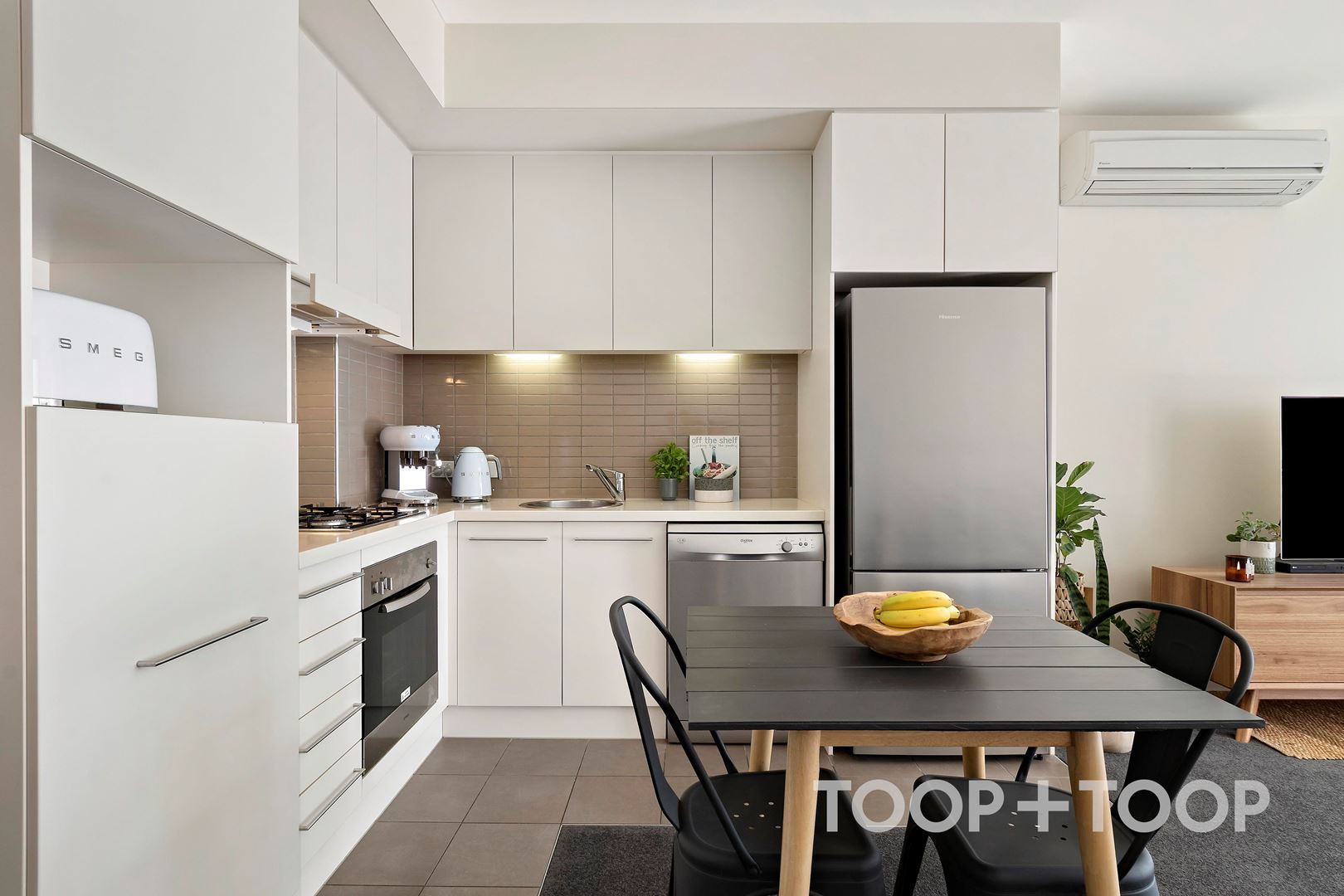 204 / 1-2 Tarni Court, New Port SA 5015, New Port - Thumbnail 5