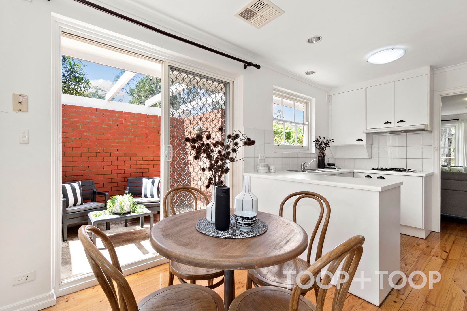 2 / 11 Grandview Avenue, Urrbrae SA 5064, Urrbrae - Thumbnail 3