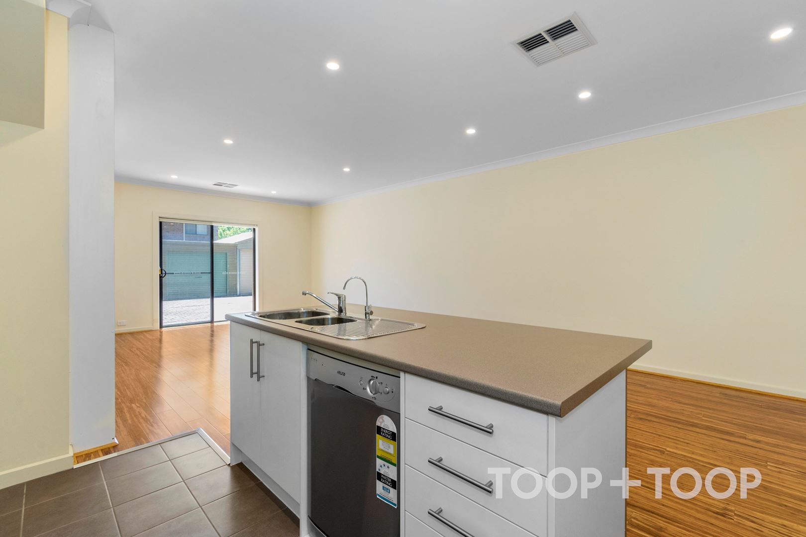 9 / 14 Jacob Street, Marion SA 5043, Marion - Thumbnail 5