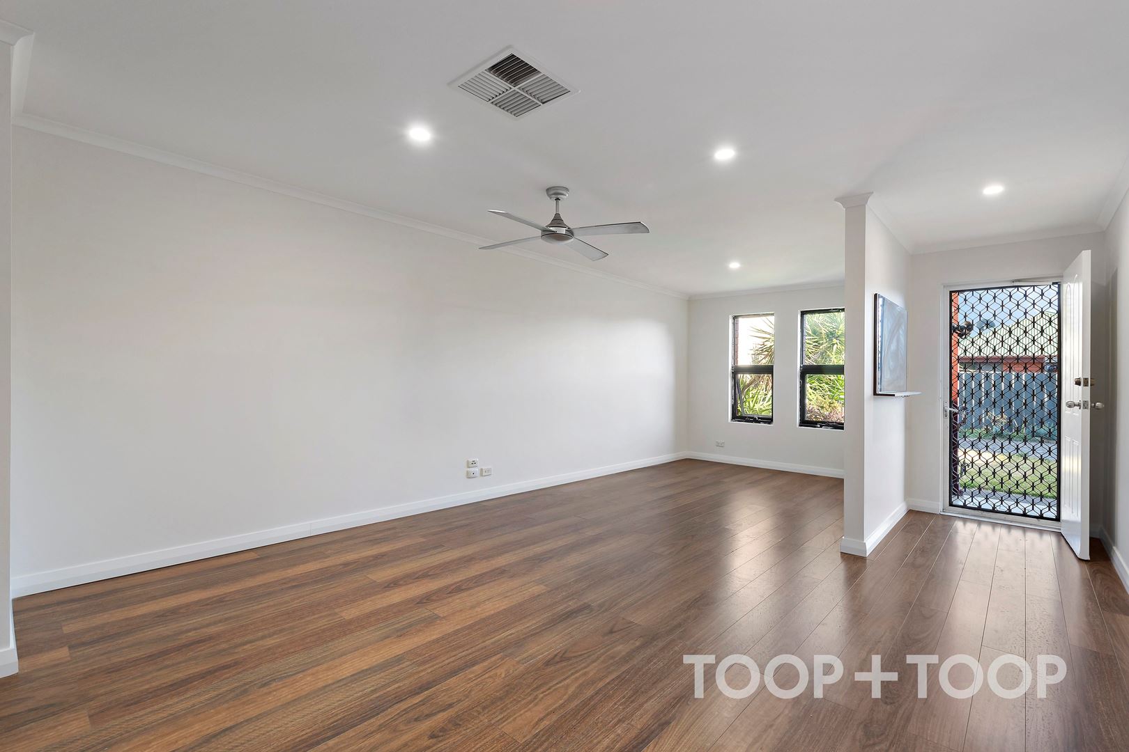 2 / 18 Grange Road, West Hindmarsh SA 5007, West Hindmarsh - Thumbnail 3