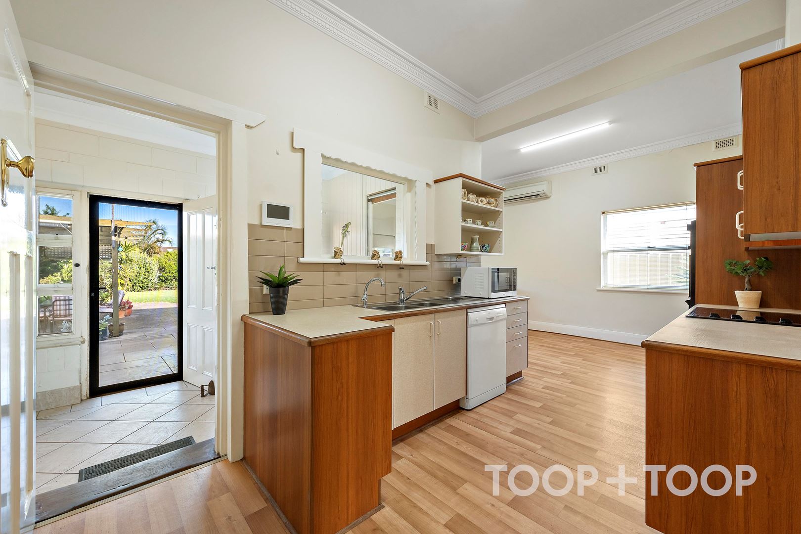 13 Gertrude Street, Brooklyn Park SA 5032, Brooklyn Park - Thumbnail 8