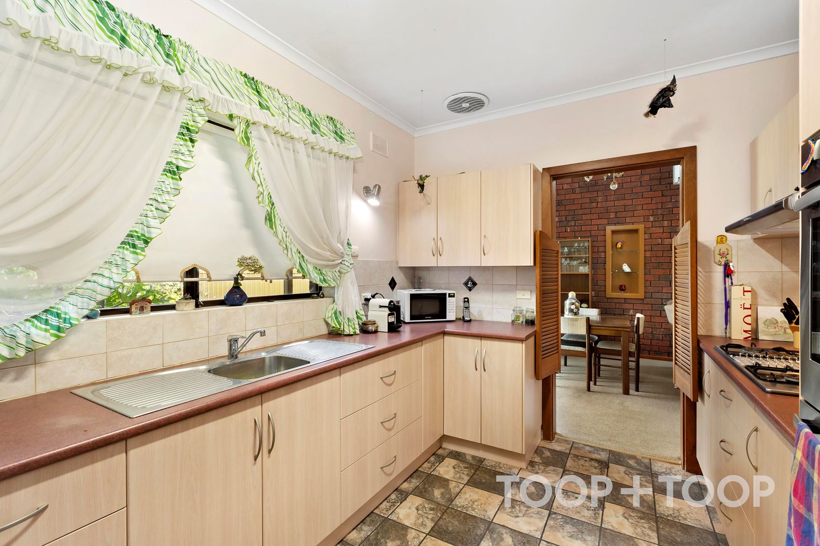 2 Tongan Way, Happy Valley SA 5159, Happy Valley - Thumbnail 3