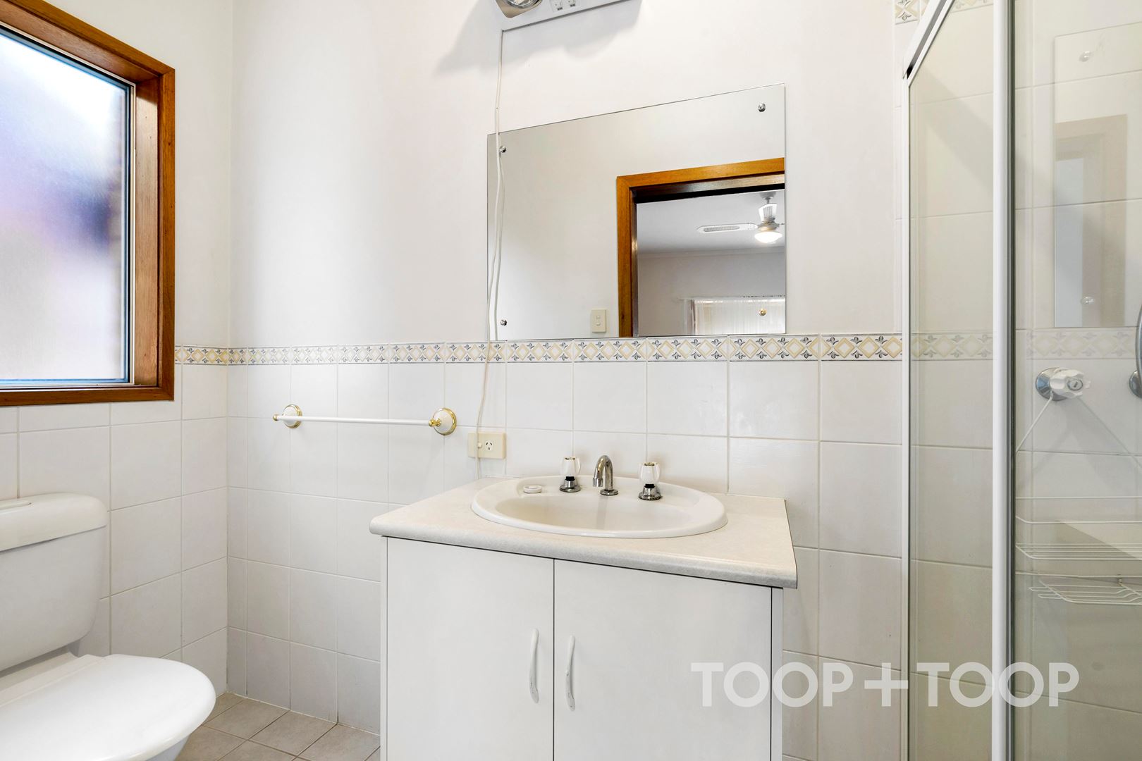 9C Helen Street, Pennington SA 5013, Pennington - Thumbnail 2
