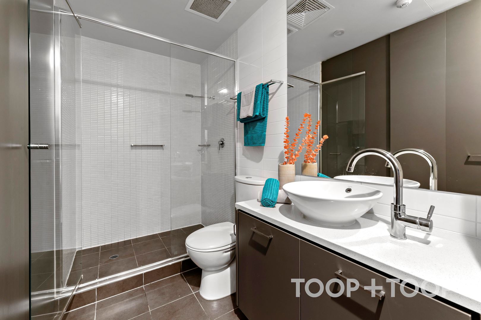 305 / 12-14 Wirra Drive, New Port SA 5015, New Port - Thumbnail 2
