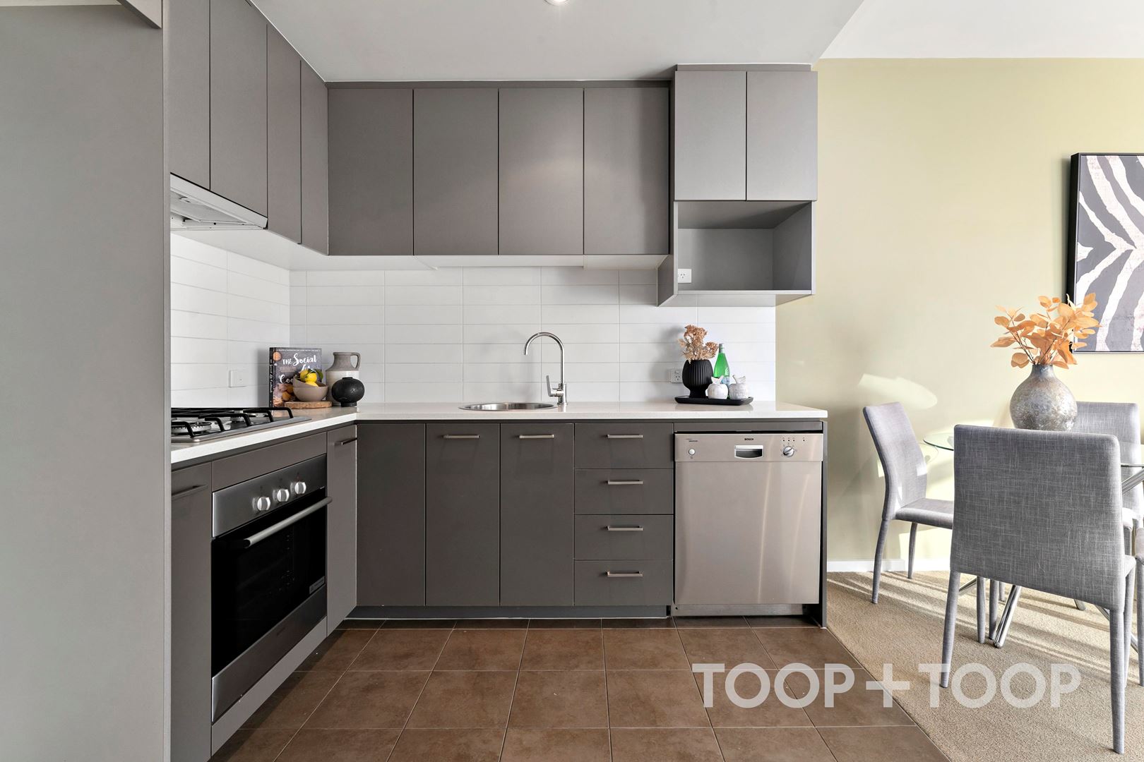 305 / 12-14 Wirra Drive, New Port SA 5015, New Port - Thumbnail 6