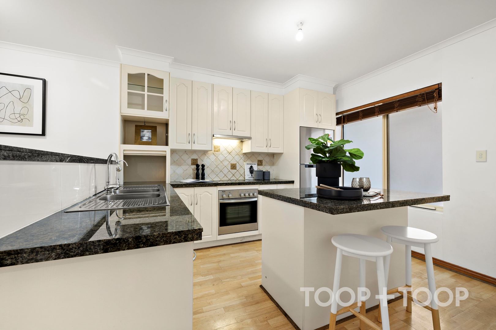 23D / 17 Eden Street, Adelaide SA 5000, Adelaide - Thumbnail 2