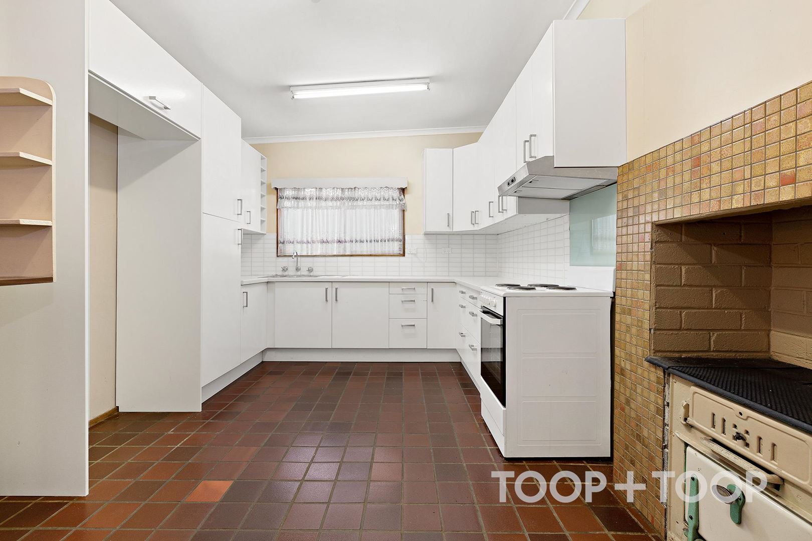 34 Willunga Street, Eden Hills SA 5050, Eden Hills - Thumbnail 3