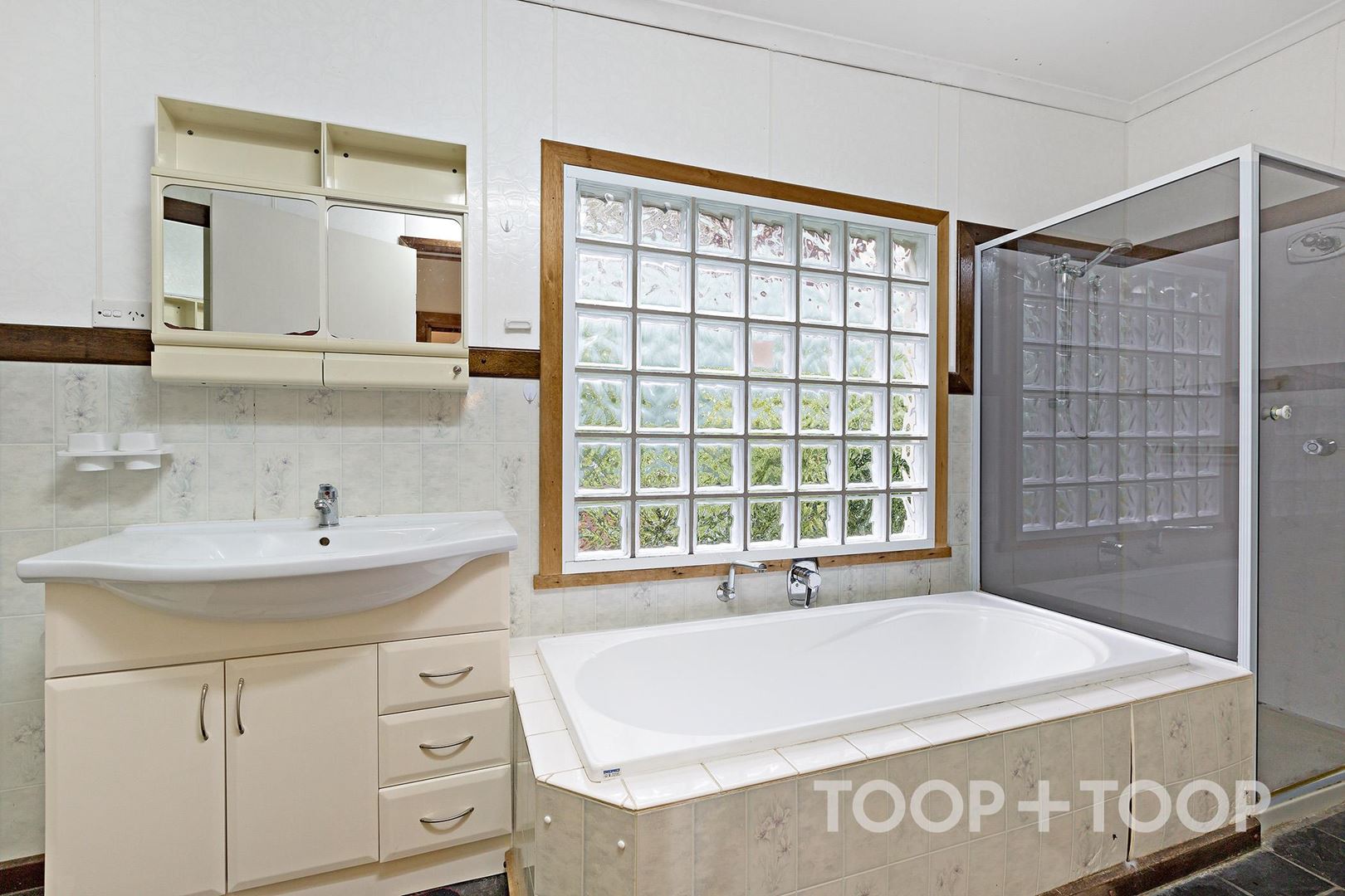 34 Willunga Street, Eden Hills SA 5050, Eden Hills - Thumbnail 6
