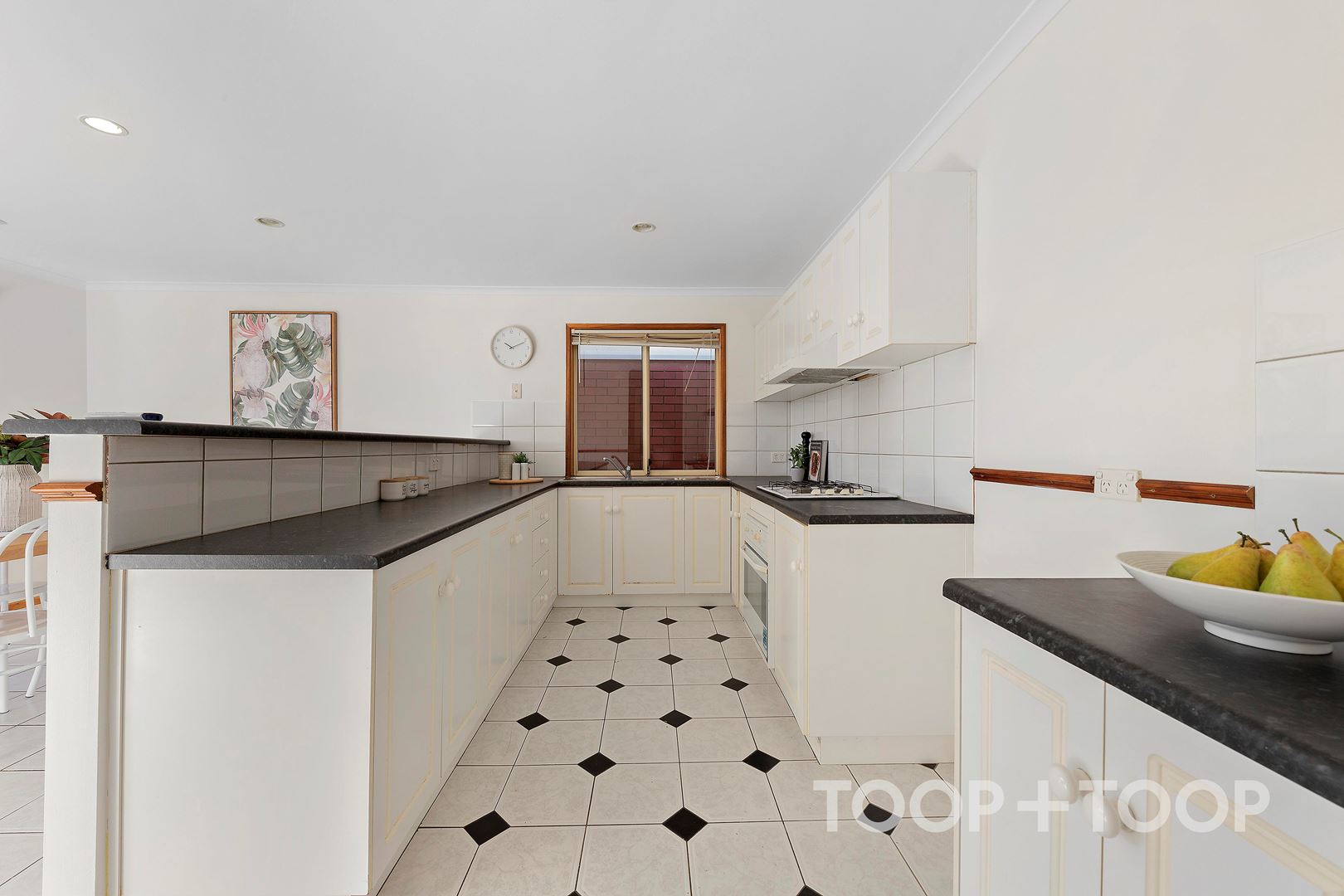 1 / 6 Kean Avenue, Hope Valley SA 5090, Hope Valley - Thumbnail 4