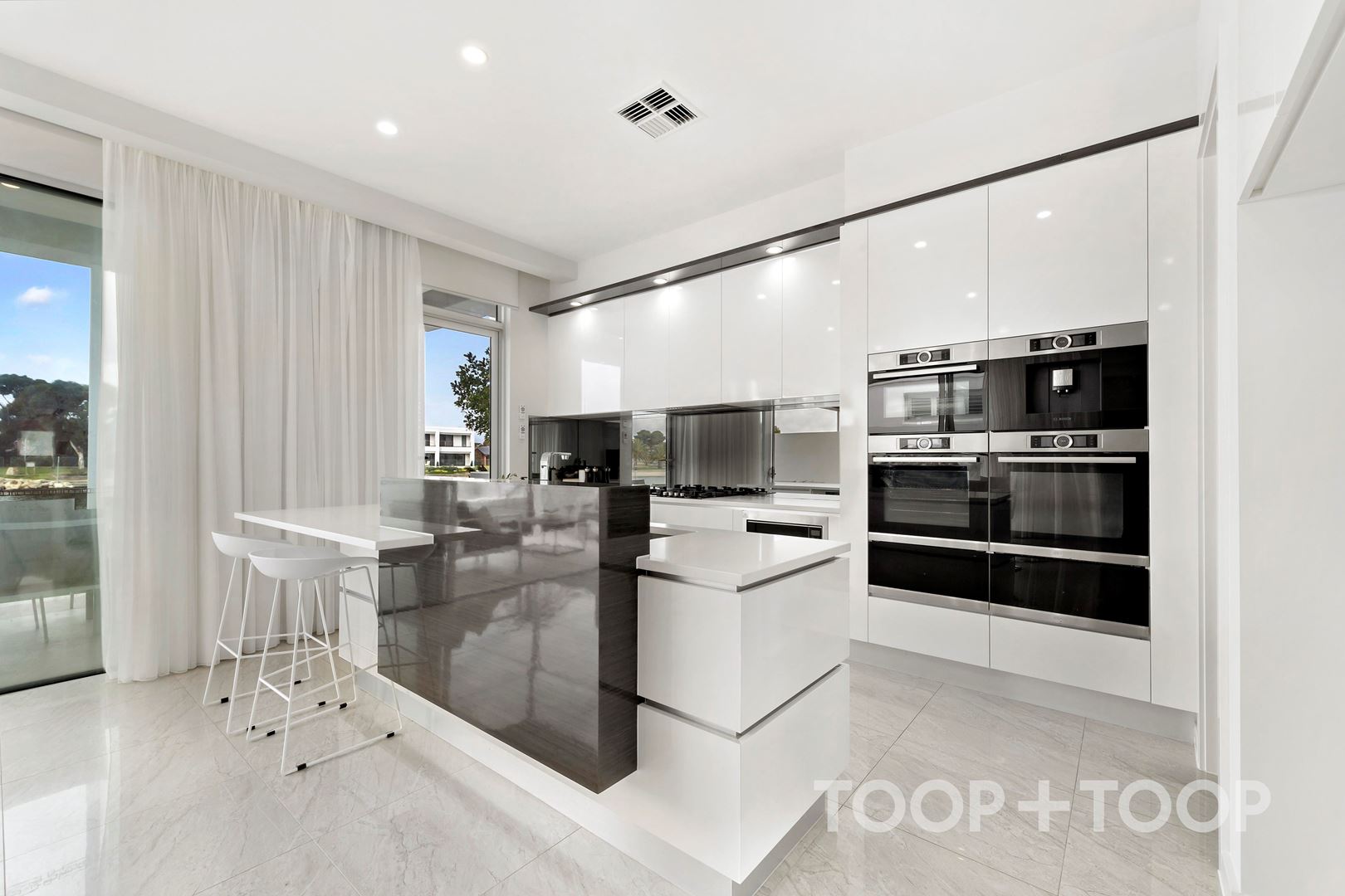 2a Dawe Court, West Lakes Shore SA 5020, West Lakes Shore - Thumbnail 6