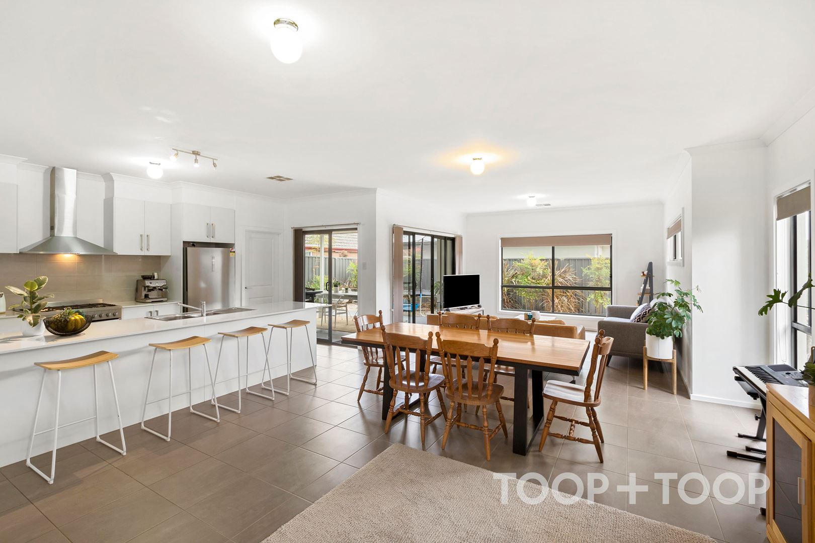 31 Sandford Street, Kensington Gardens SA 5068, Kensington Gardens - Thumbnail 3