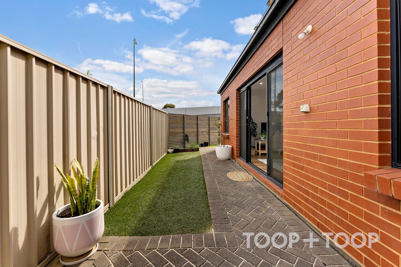 1 / 63 Torrens Road, Brompton SA 5007, Brompton - Thumbnail 3