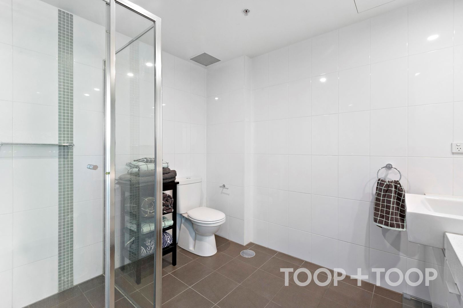 407 / 61-69 Brougham Place, North Adelaide SA 5006, North Adelaide - Thumbnail 8