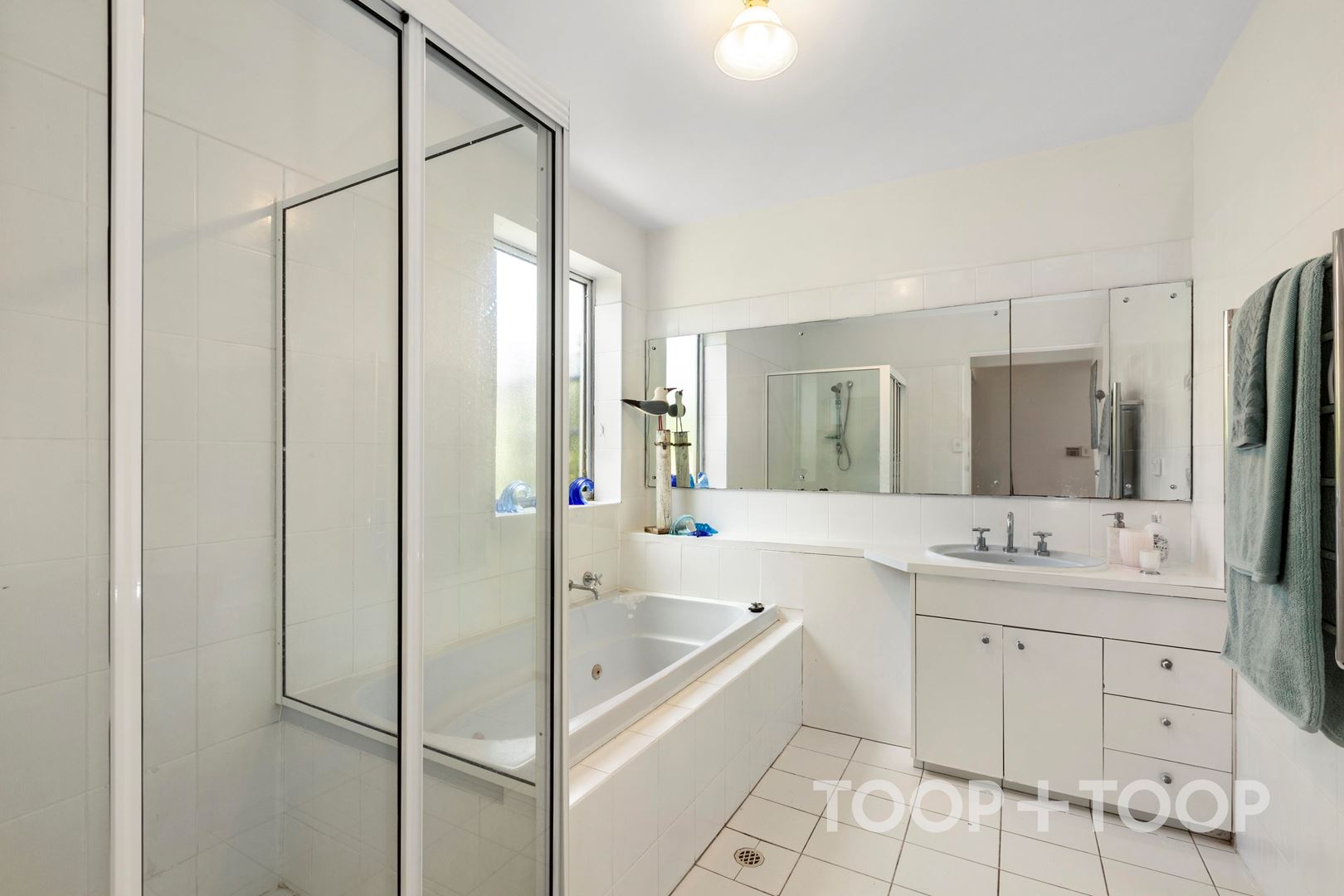 24 Kays Road, Torrens Park SA 5062, Torrens Park - Thumbnail 8