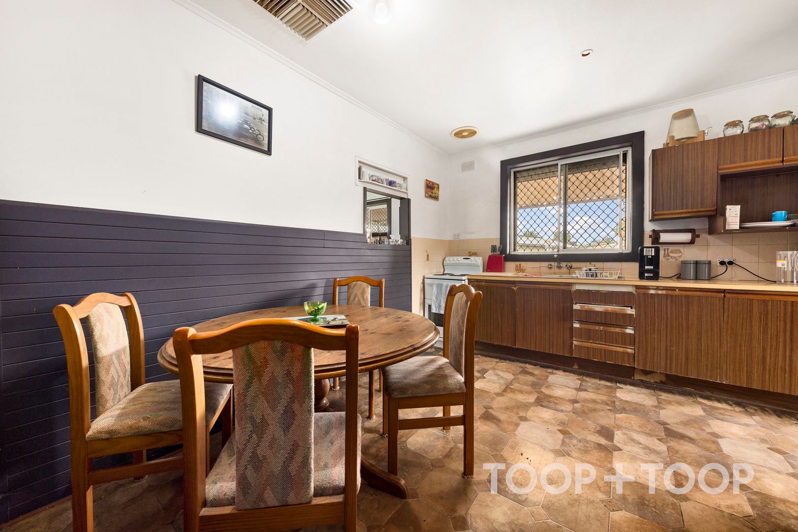 9 Davoren Road, Davoren Park SA 5113, Davoren Park - Thumbnail 2