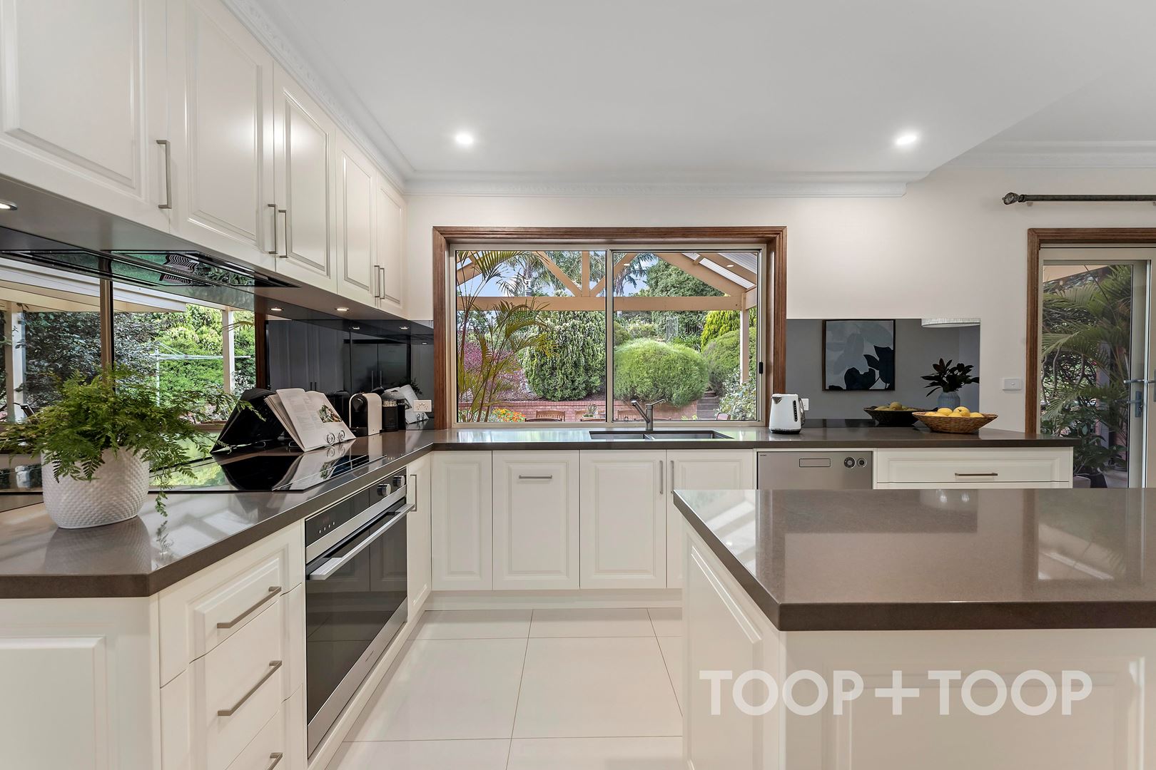 17 Linwood Court, Wynn Vale SA 5127, Wynn Vale - Thumbnail 8