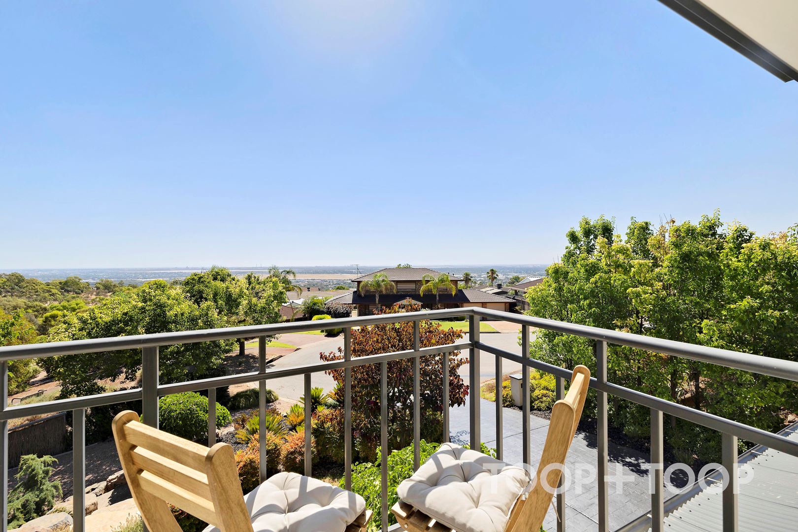 5 Paisley Court, Wynn Vale SA 5127, Wynn Vale - Thumbnail 2