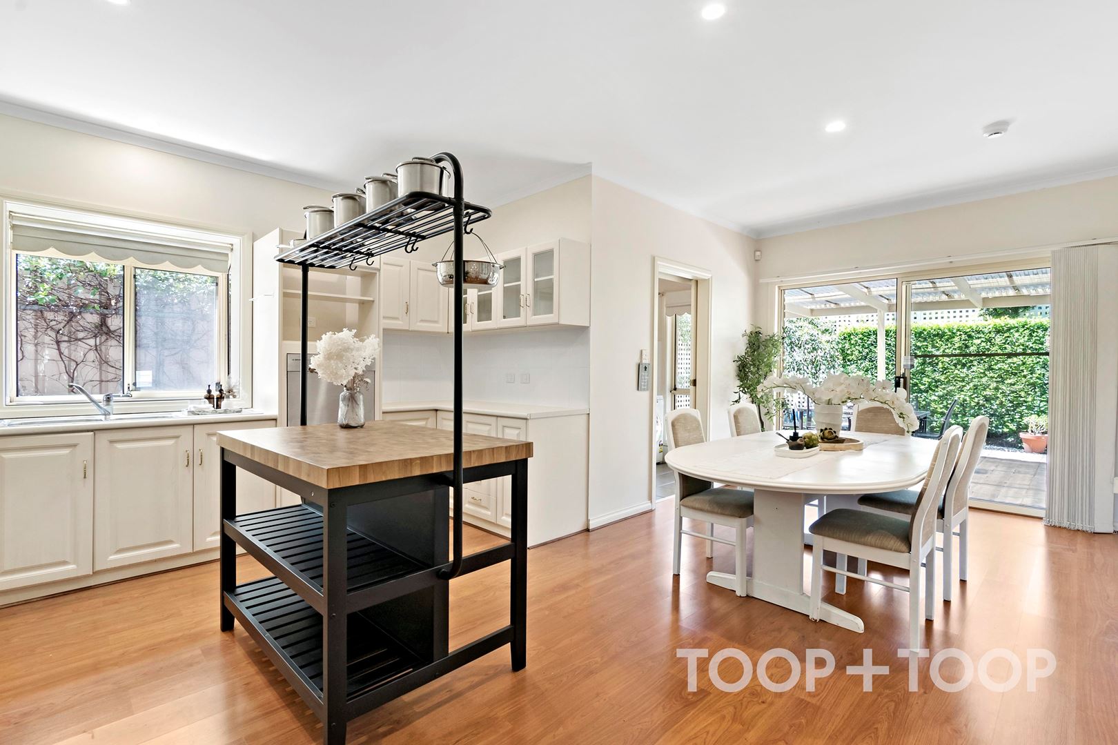 11 Deakin Grove, Glenside SA 5065, Glenside - Thumbnail 4