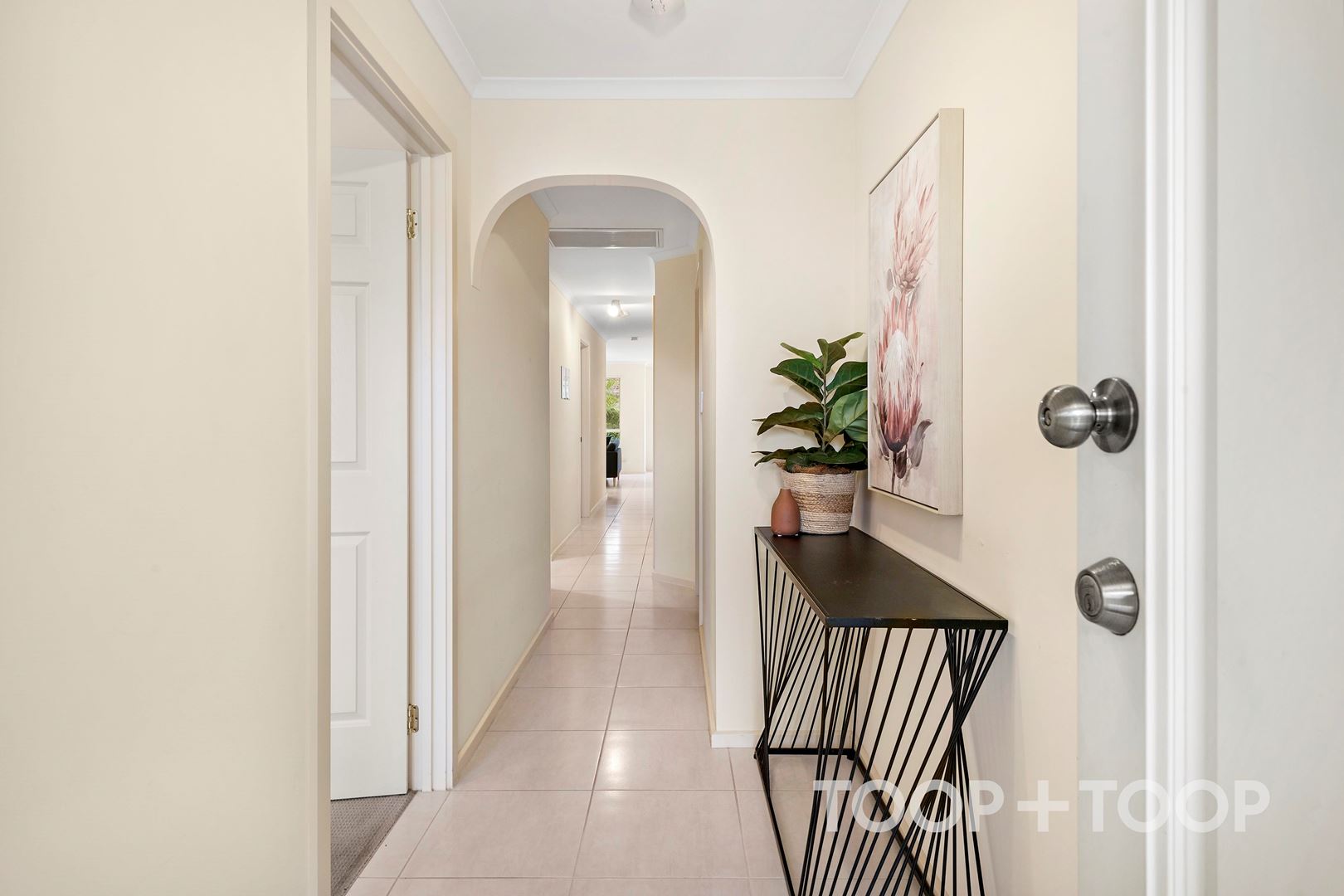 47 Golfers Avenue, Seaton SA 5023, Seaton - Thumbnail 2