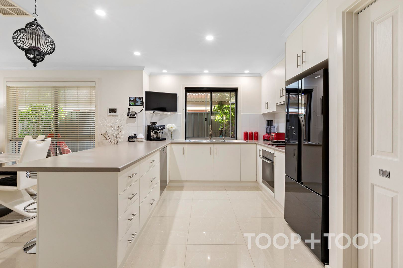 31 Rochester Drive, Salisbury Heights SA 5109, Salisbury Heights - Thumbnail 3