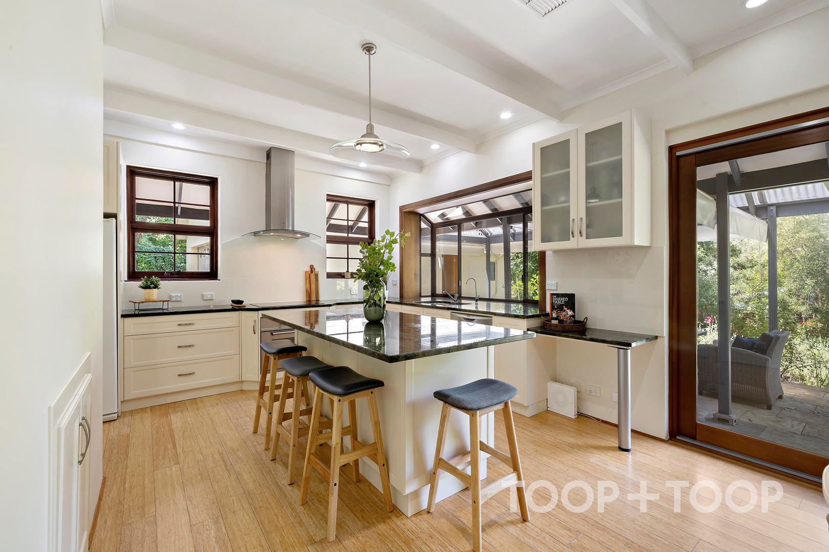 15 Dillon Road, Aldgate SA 5154, Aldgate - Thumbnail 4